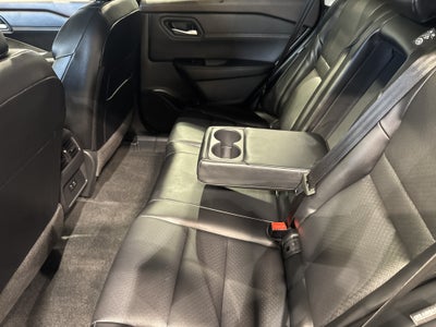 2023 Nissan Rogue SV W/Premium Package