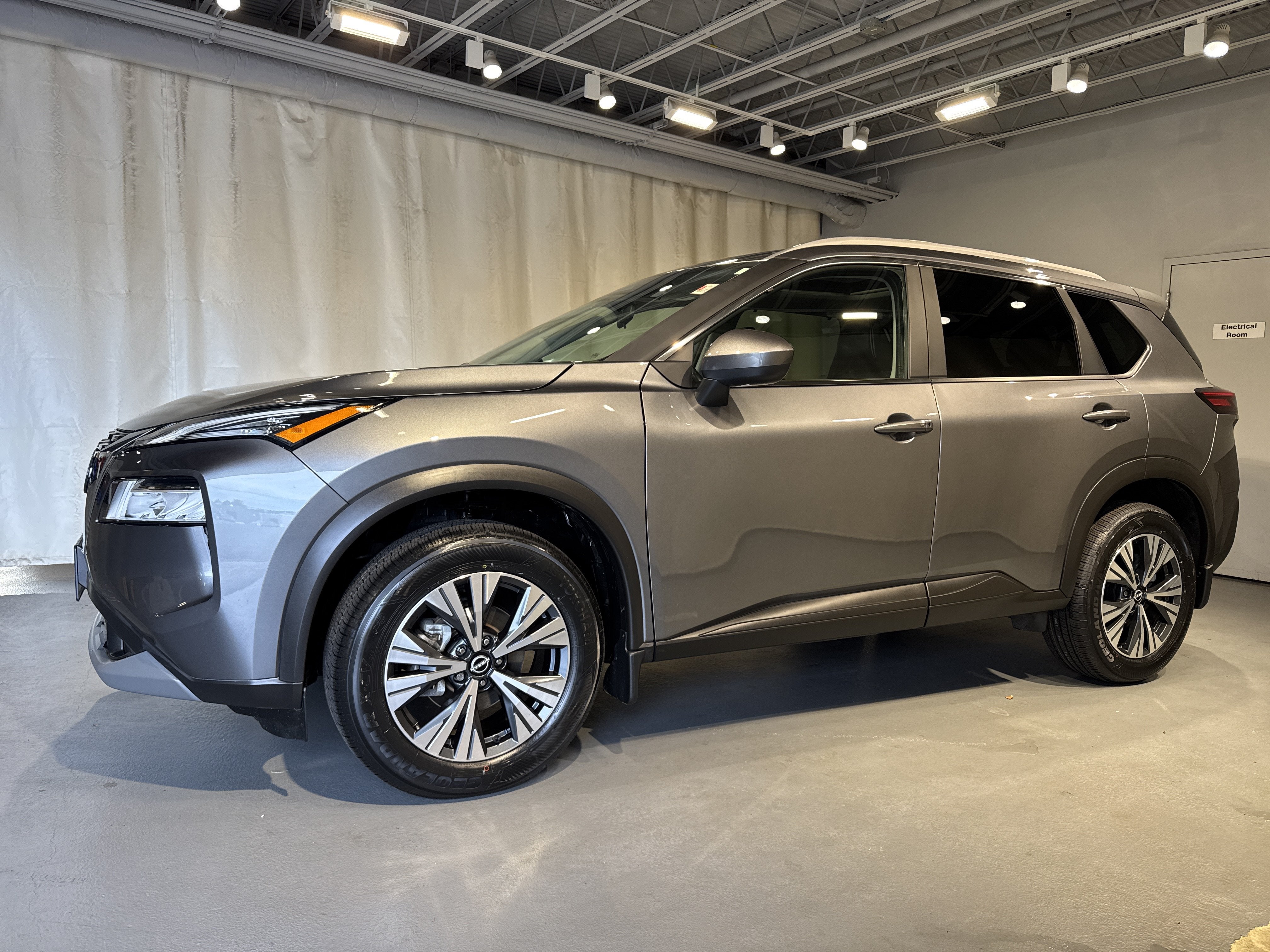 2023 Nissan Rogue SV W/Premium Package