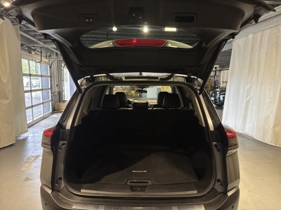 2023 Nissan Rogue SV W/Premium Package