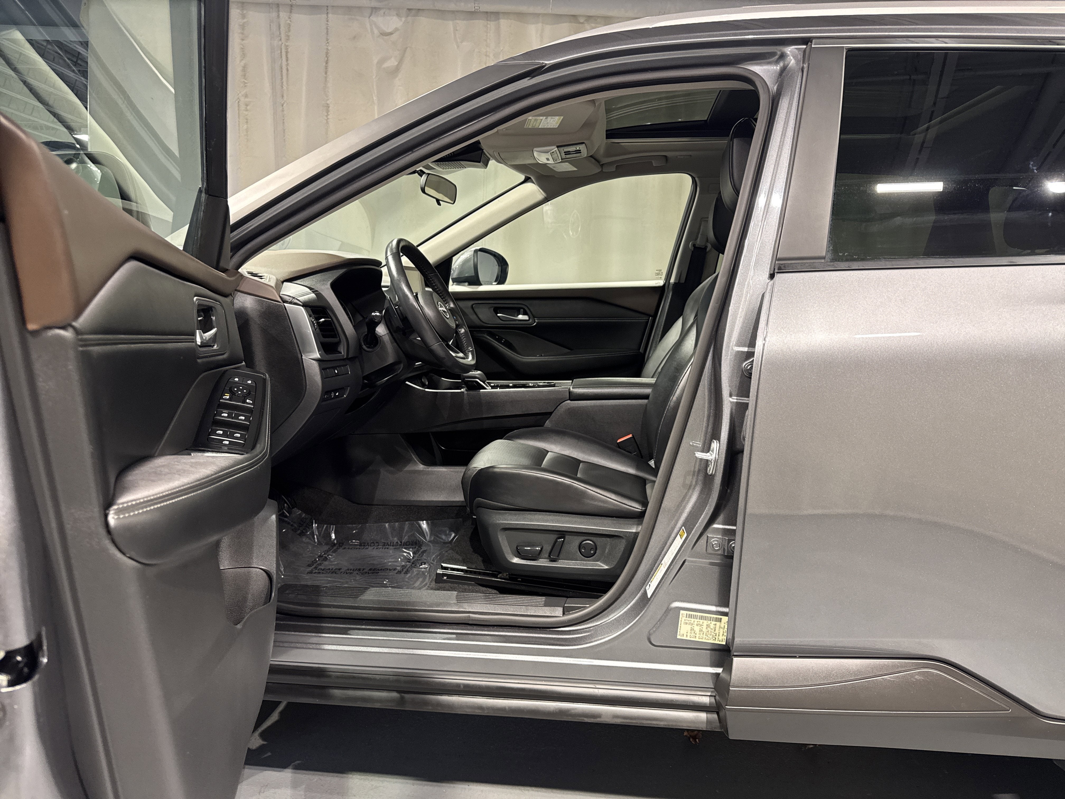 2023 Nissan Rogue SV W/Premium Package