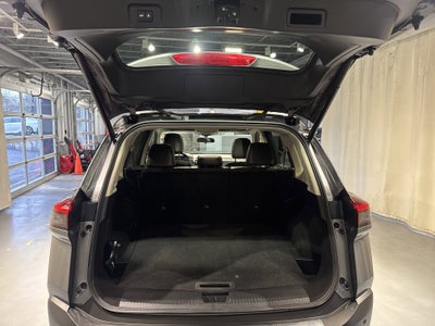 2023 Nissan Rogue SV W/Premium Package