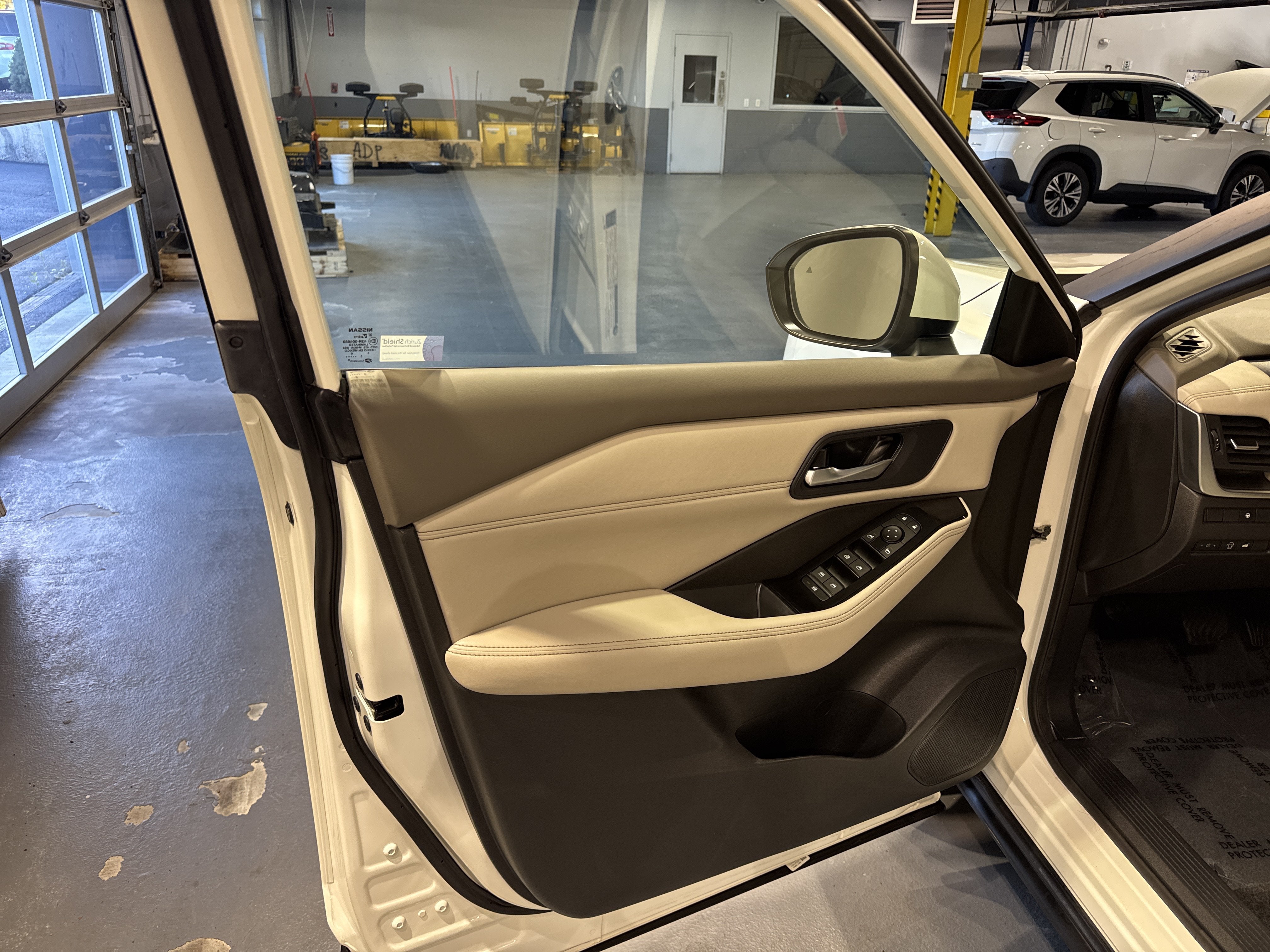 2023 Nissan Rogue SV W/Premium Package