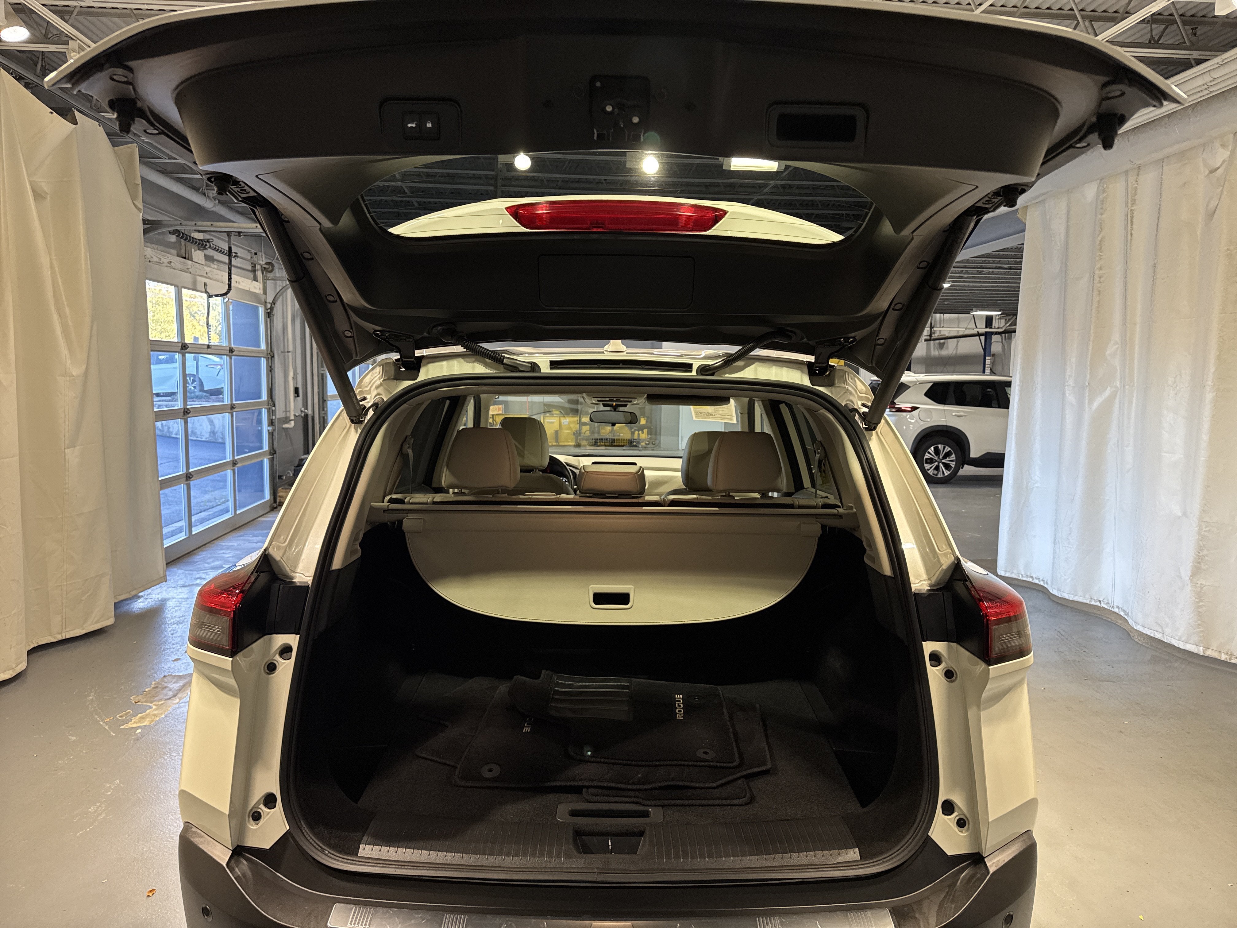 2023 Nissan Rogue SV W/Premium Package