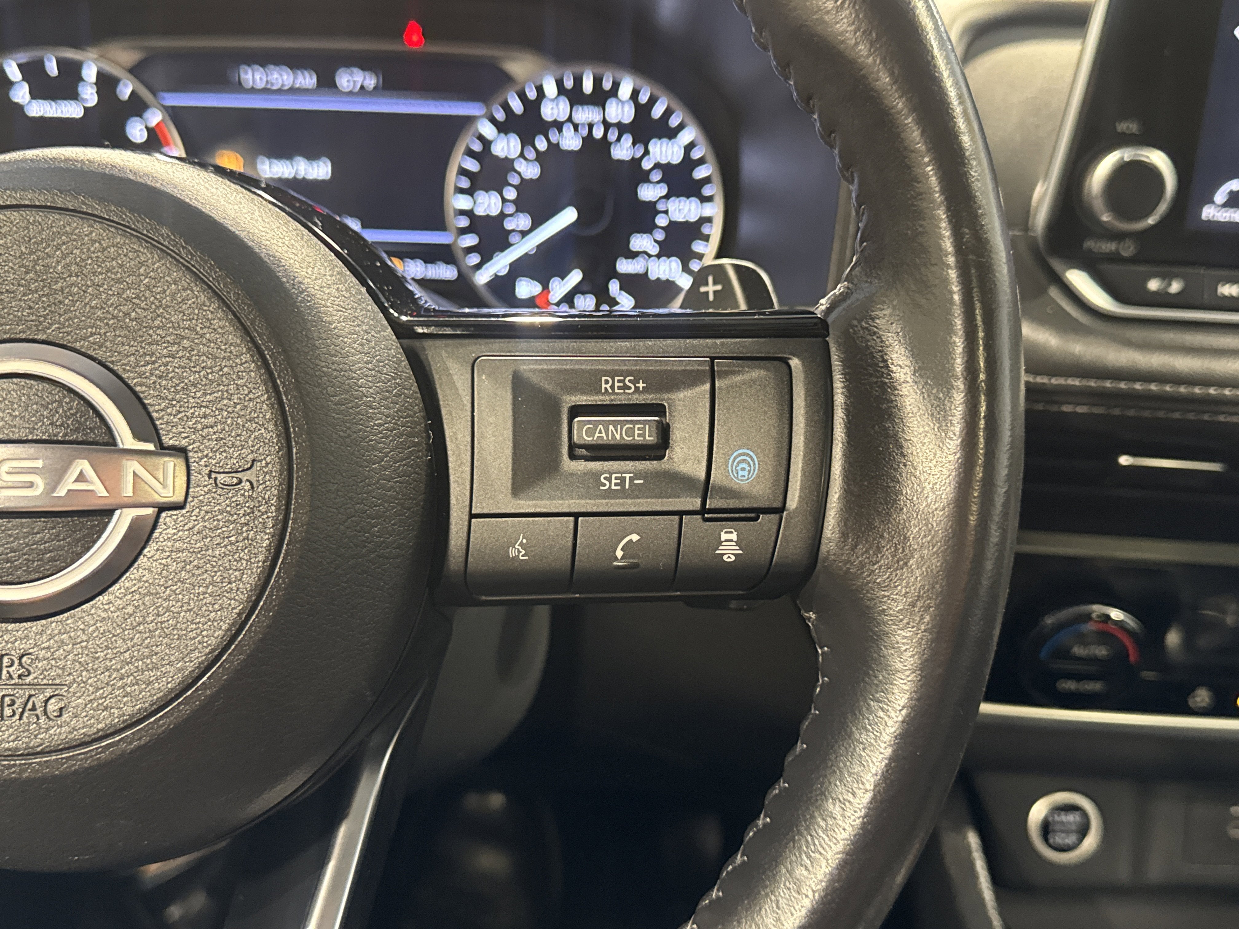 2023 Nissan Rogue SV W/Premium Package