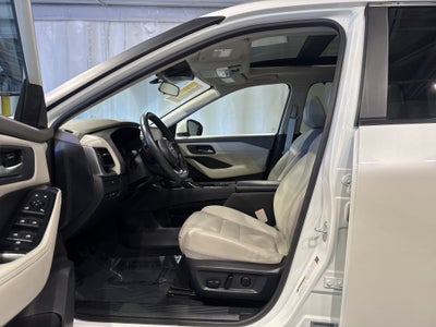2023 Nissan Rogue SV W/Premium Package