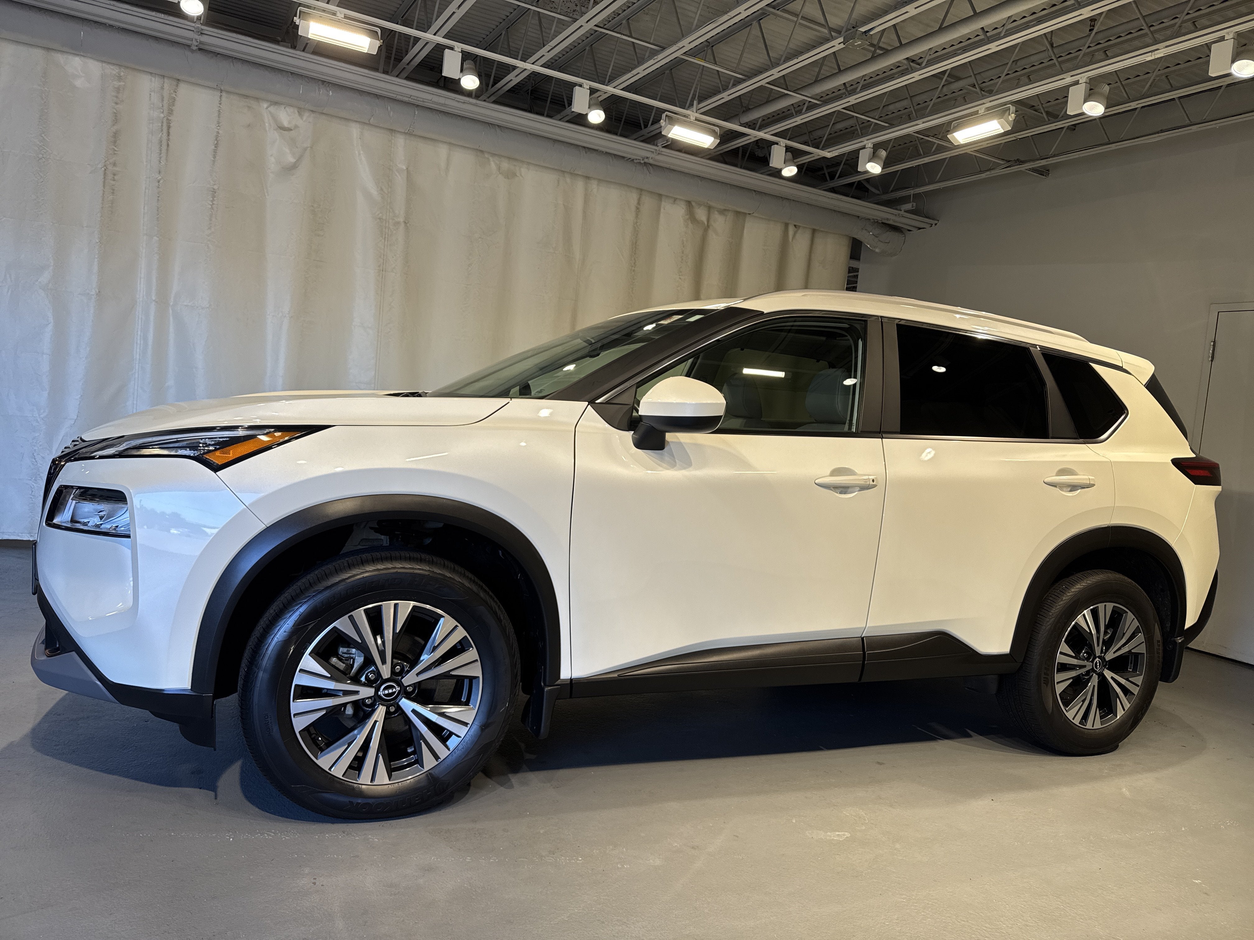2023 Nissan Rogue SV W/Premium Package