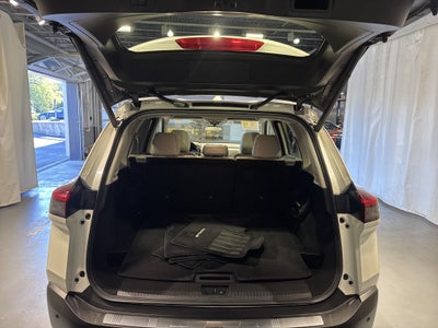 2023 Nissan Rogue SV W/Premium Package