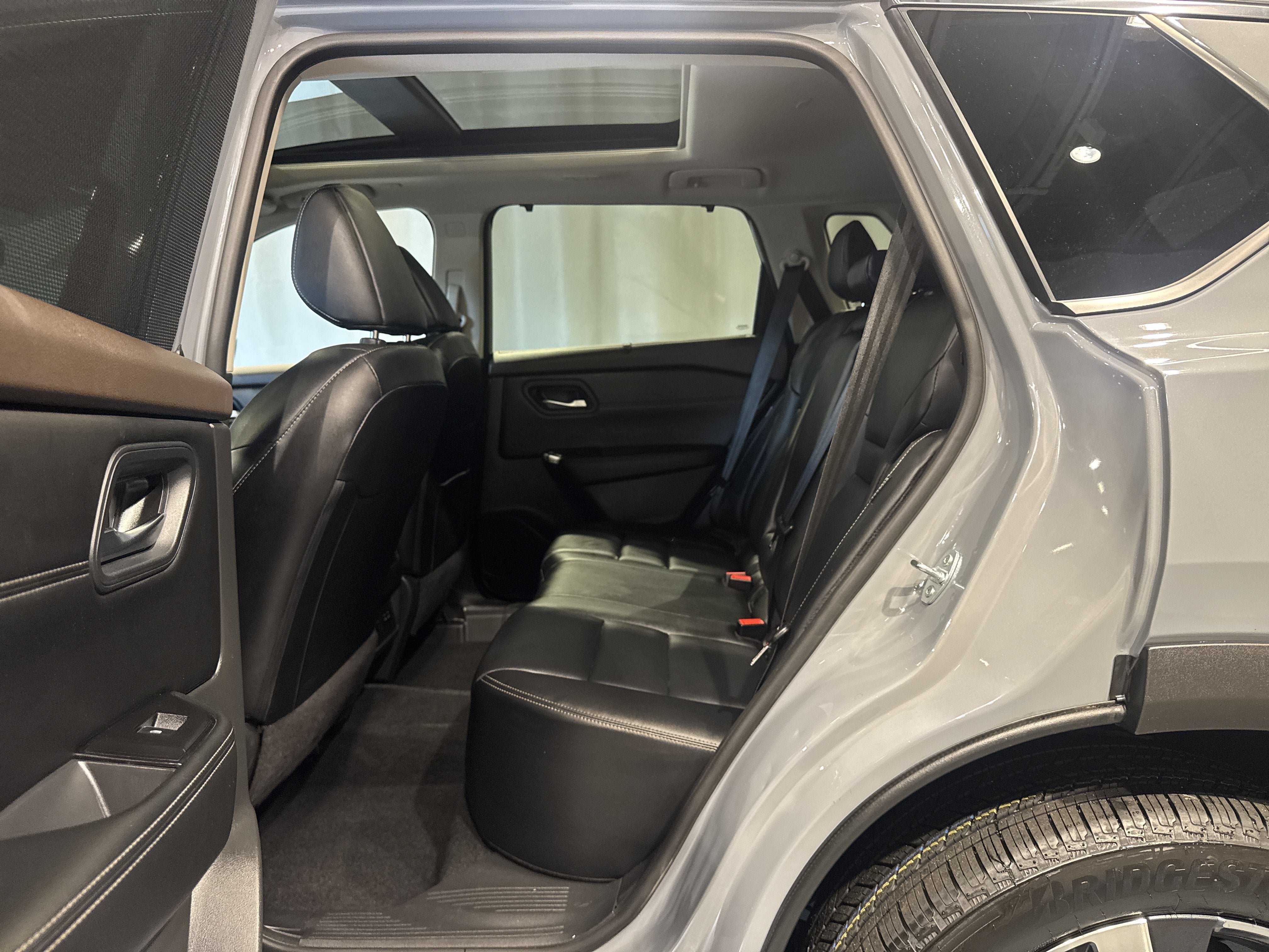 2023 Nissan Rogue SL W/Premium Package