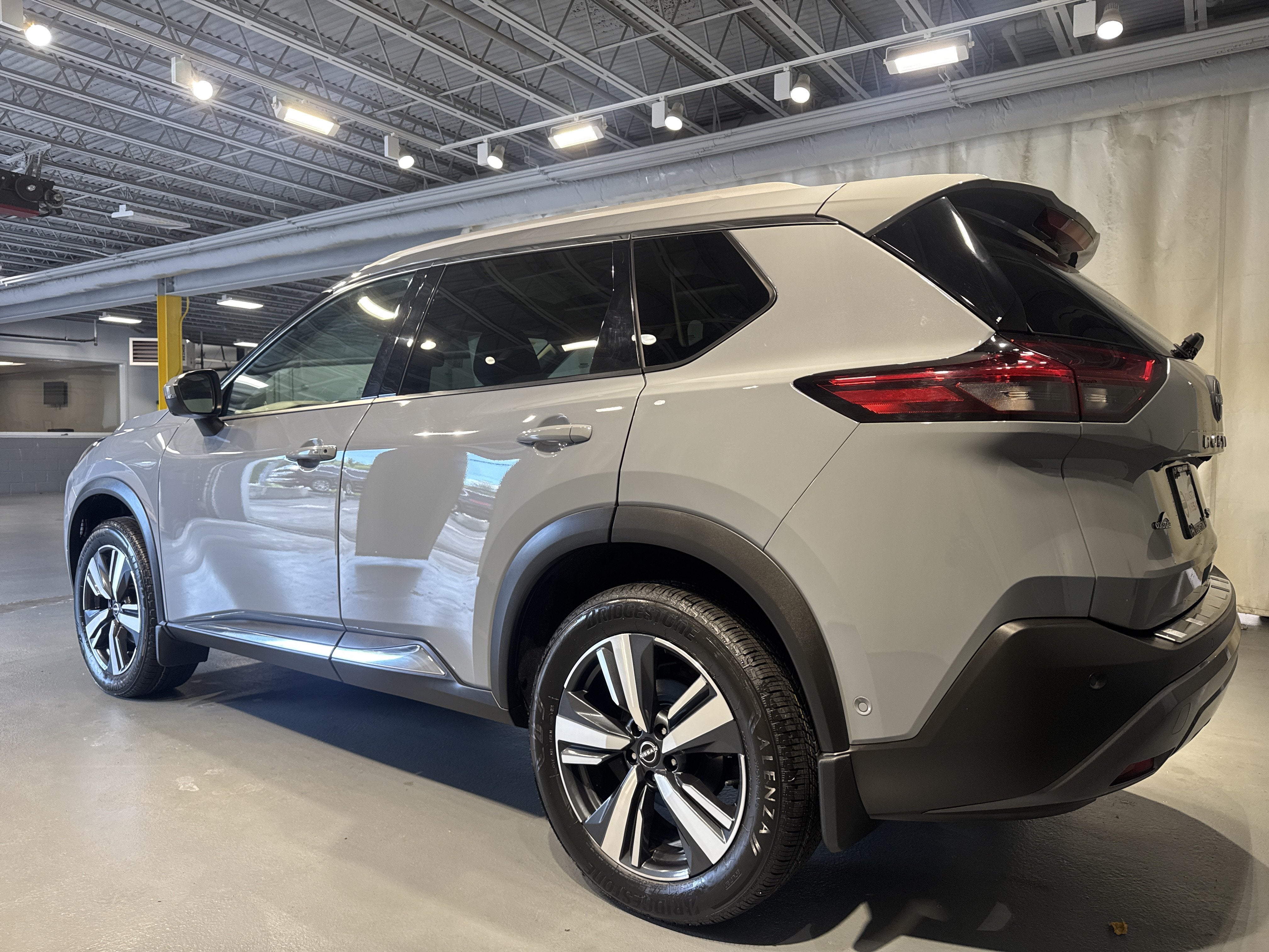 2023 Nissan Rogue SL W/Premium Package