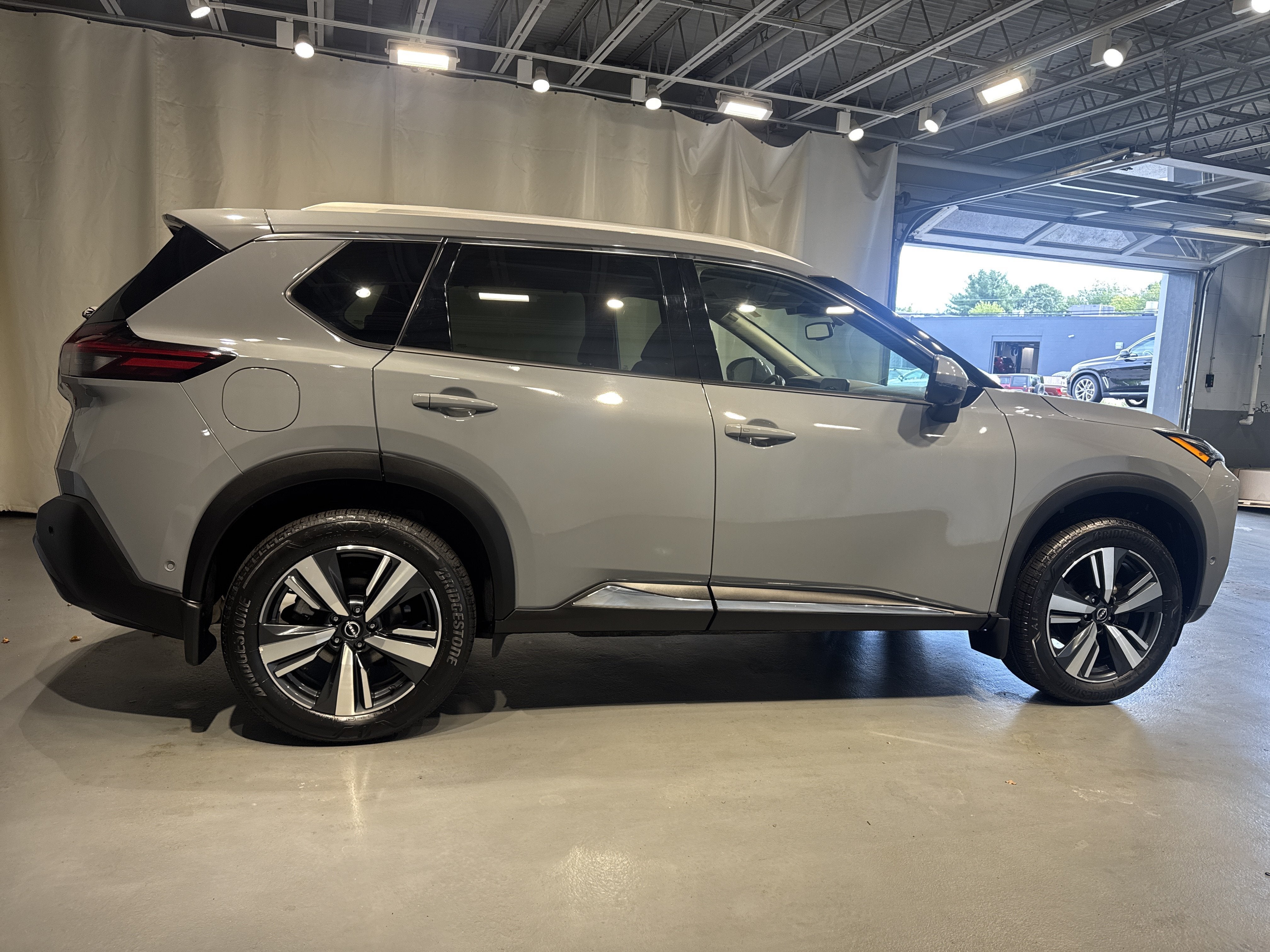 2023 Nissan Rogue SL W/Premium Package