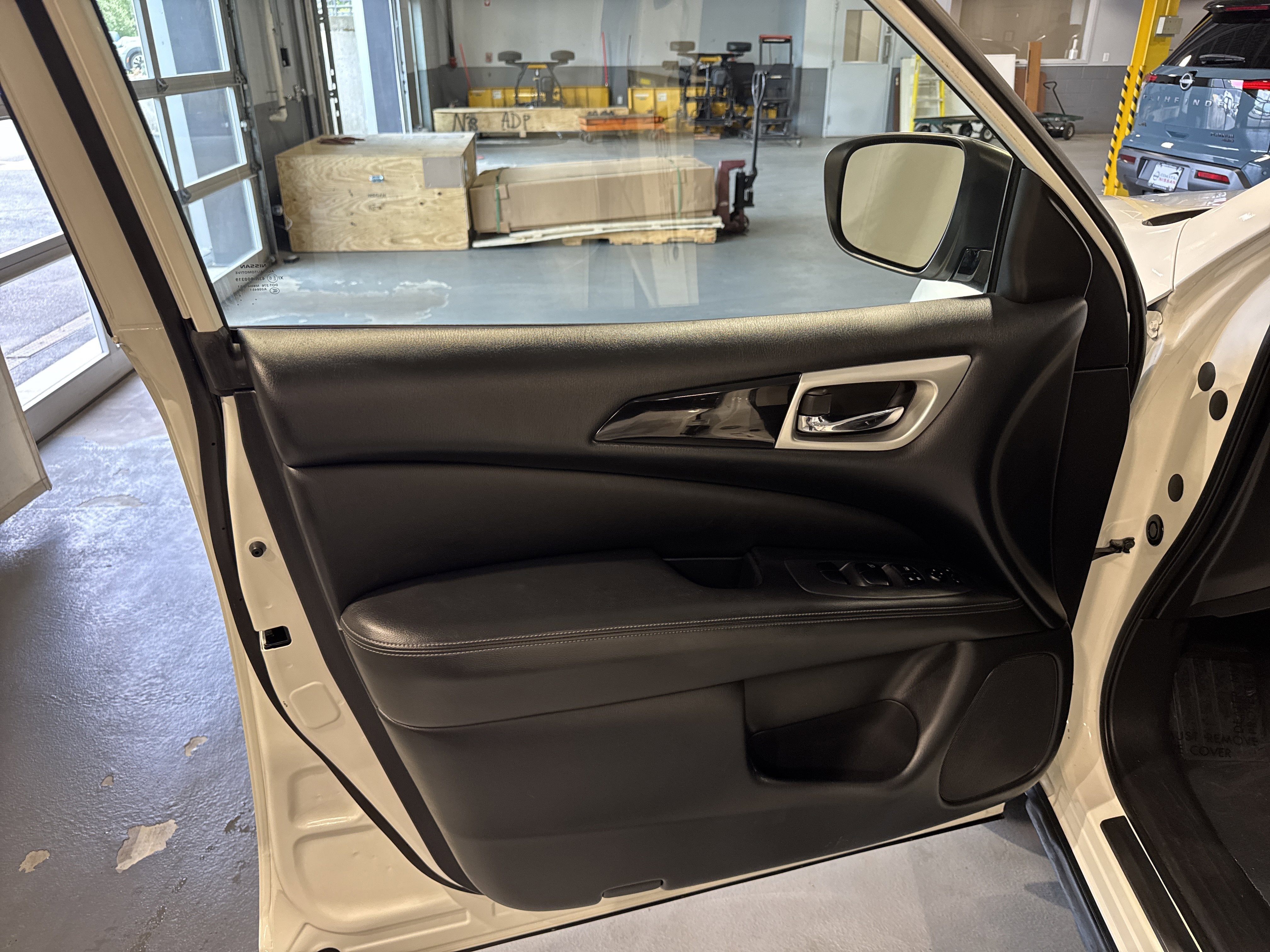 2019 Nissan Pathfinder S