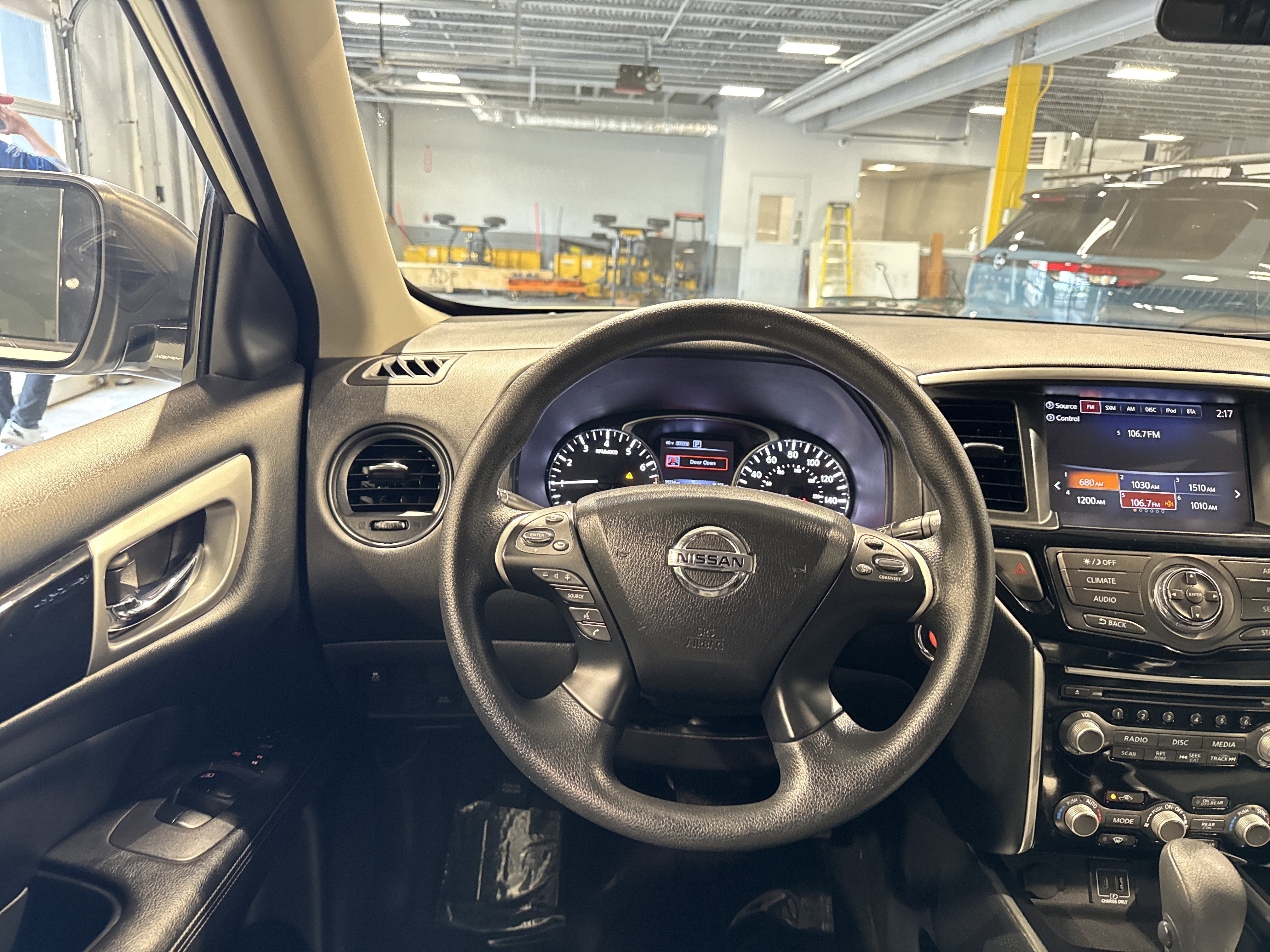2019 Nissan Pathfinder S