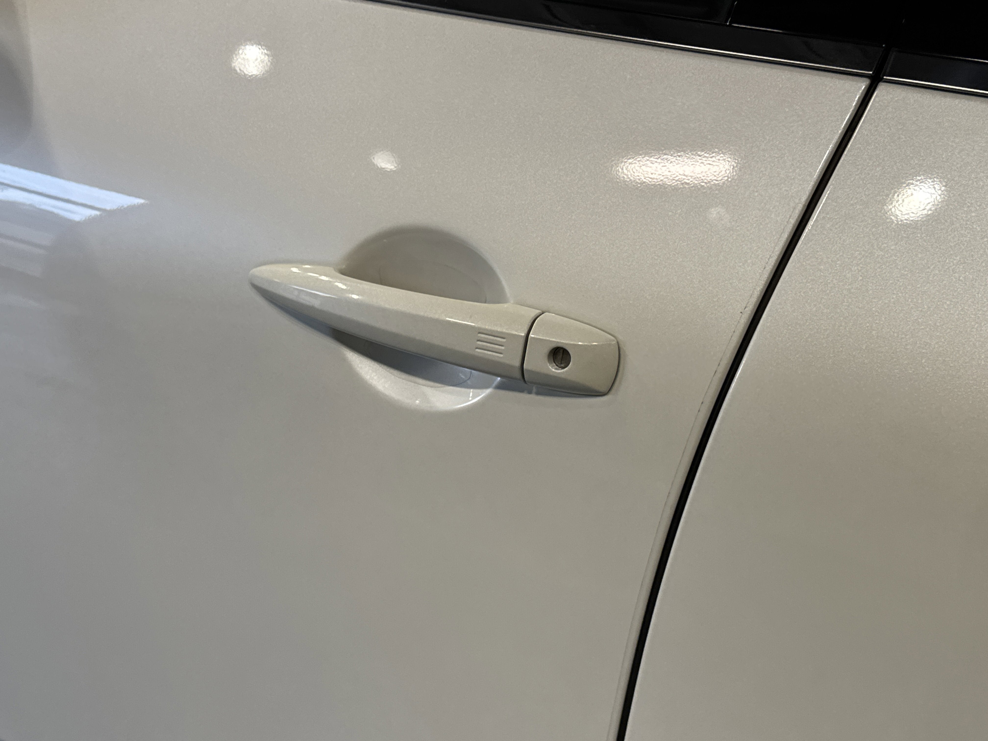 2023 Nissan Pathfinder SL W/Premium Package