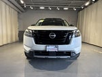 2023 Nissan Pathfinder SL W/Premium Package