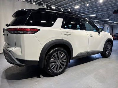 2023 Nissan Pathfinder SL W/Premium Package