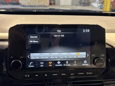 2023 Nissan Pathfinder SL W/Premium Package