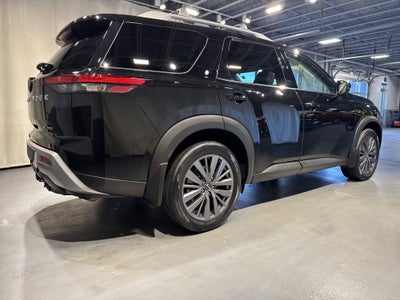 2023 Nissan Pathfinder SL W/Premium Package