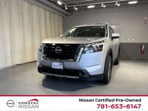 2023 Nissan Pathfinder SL W/Premium Package