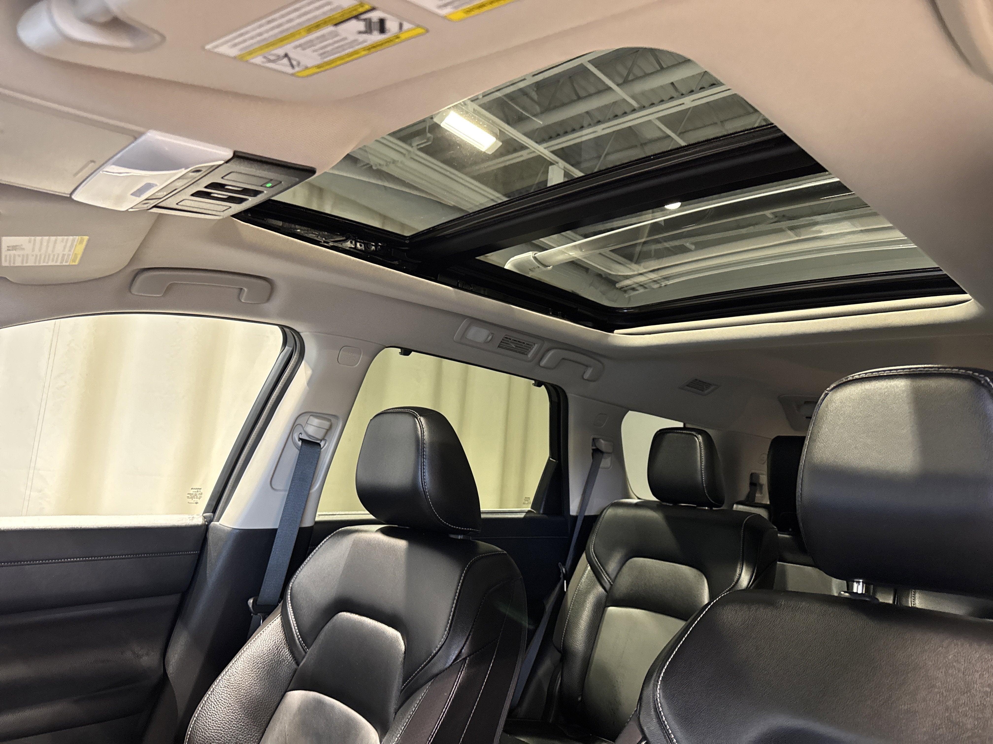 2023 Nissan Pathfinder SL W/Premium Package