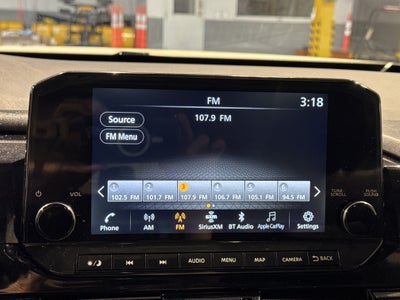 2023 Nissan Pathfinder SL W/Premium Package