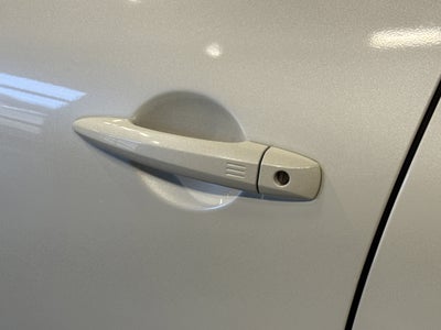 2023 Nissan Pathfinder SL W/Premium Package