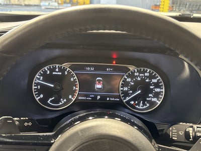 2023 Nissan Pathfinder SL W/Premium Package