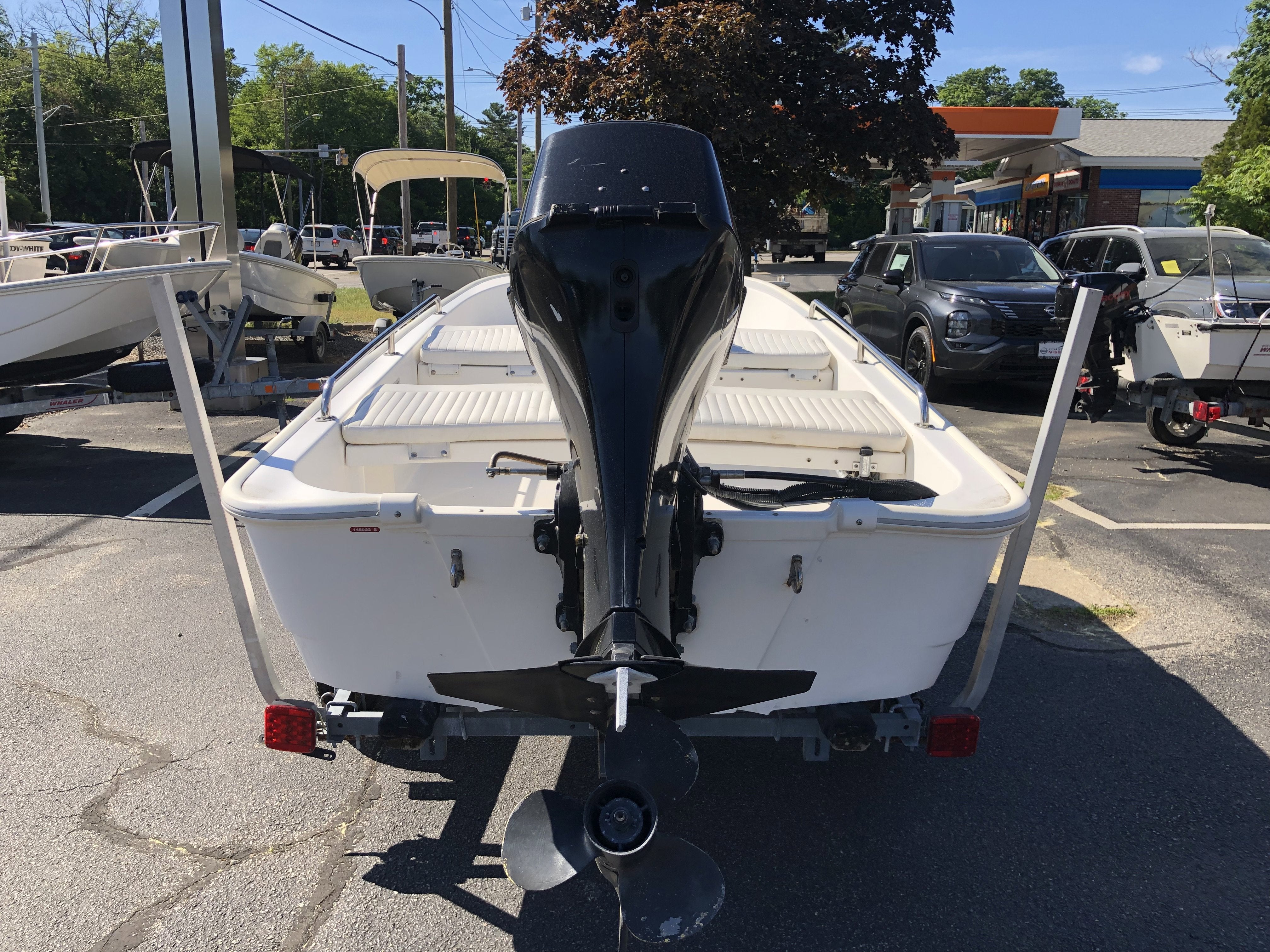 2005 BOSTON WHALER 110 SPORT Base