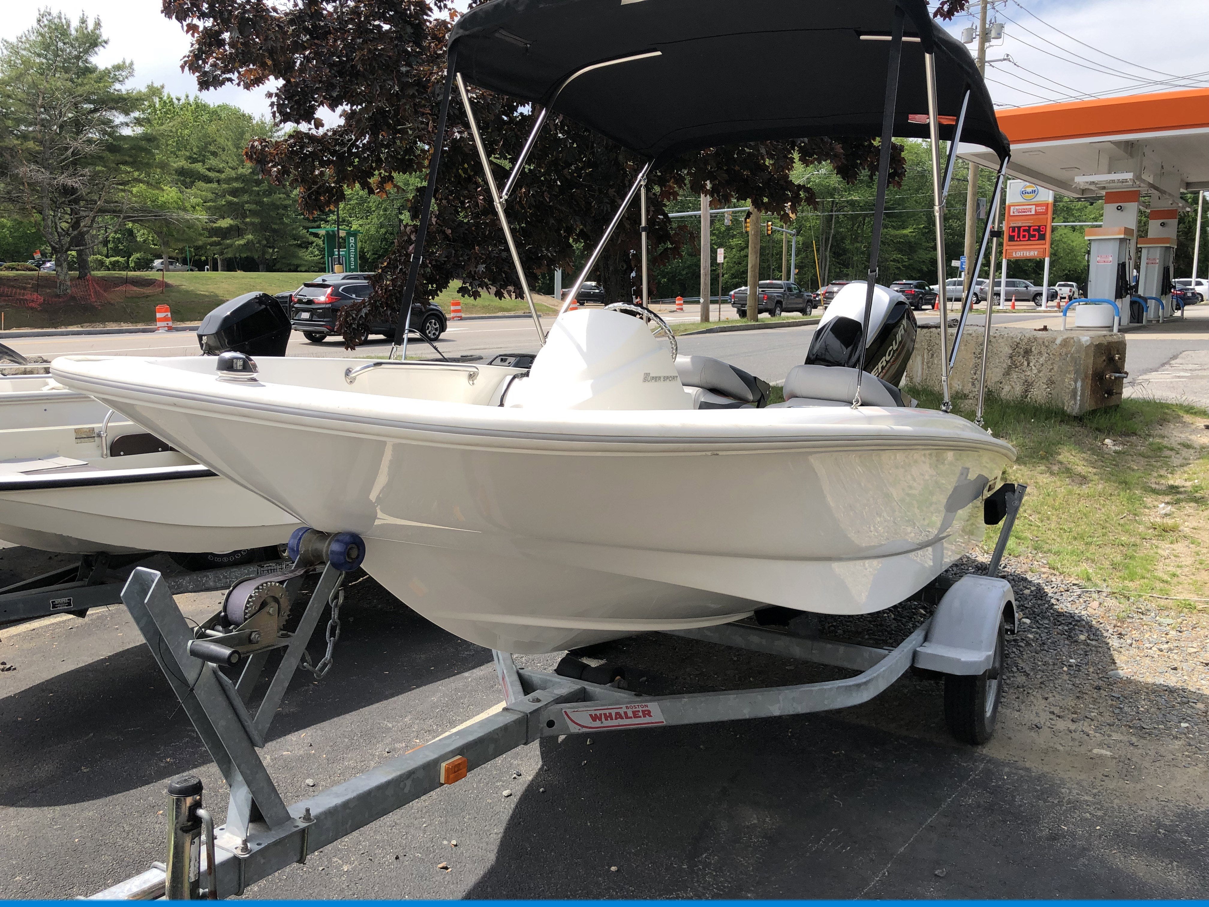 2015 BOSTON WHALER 130 SUPER SPORT Base