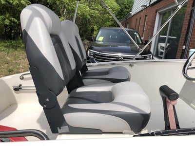 2015 BOSTON WHALER 130 SUPER SPORT Base