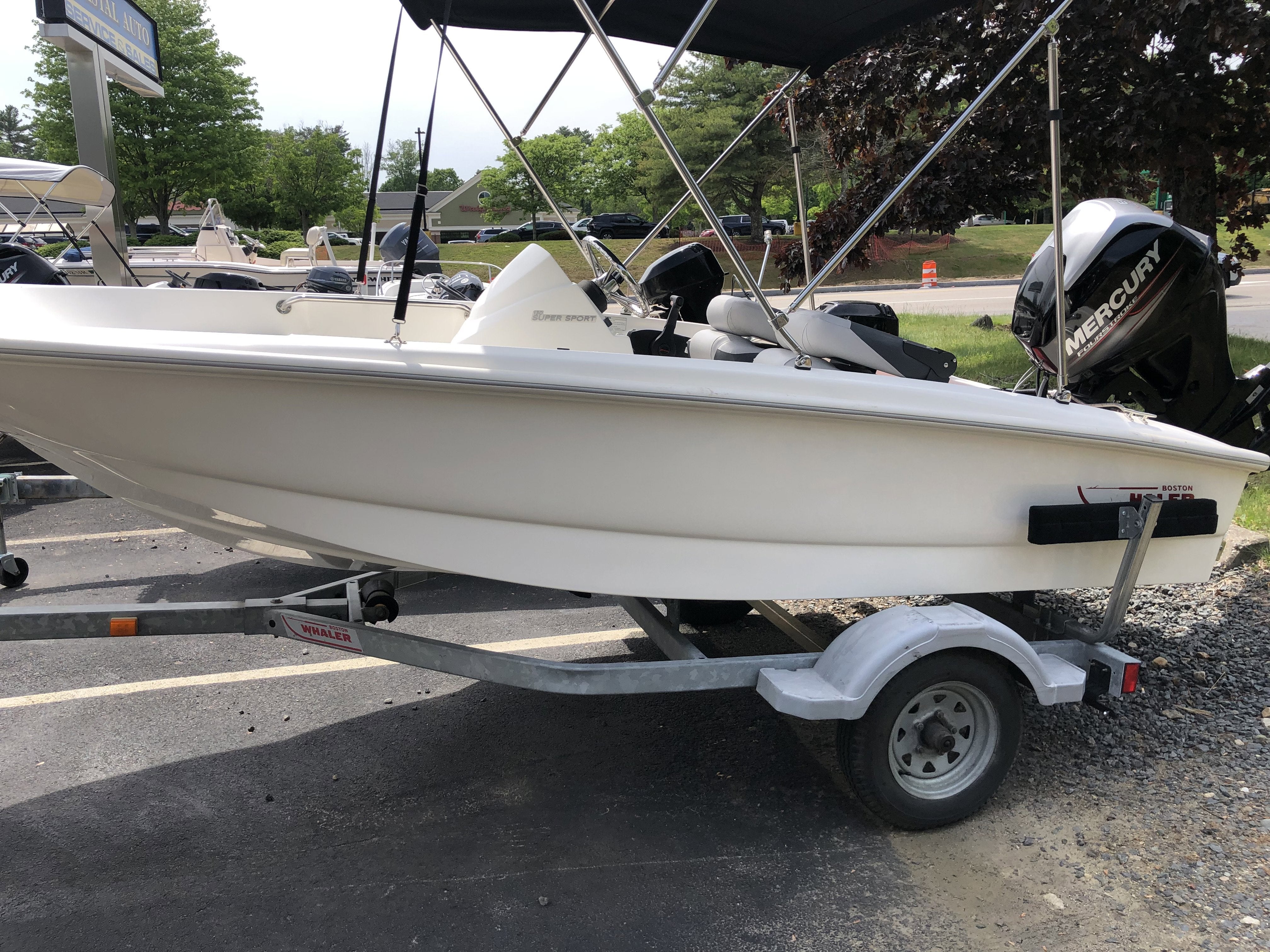 2015 BOSTON WHALER 130 SUPER SPORT Base