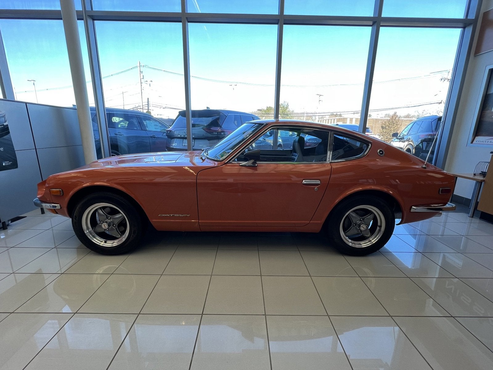 1972 DATSUN 240Z Base