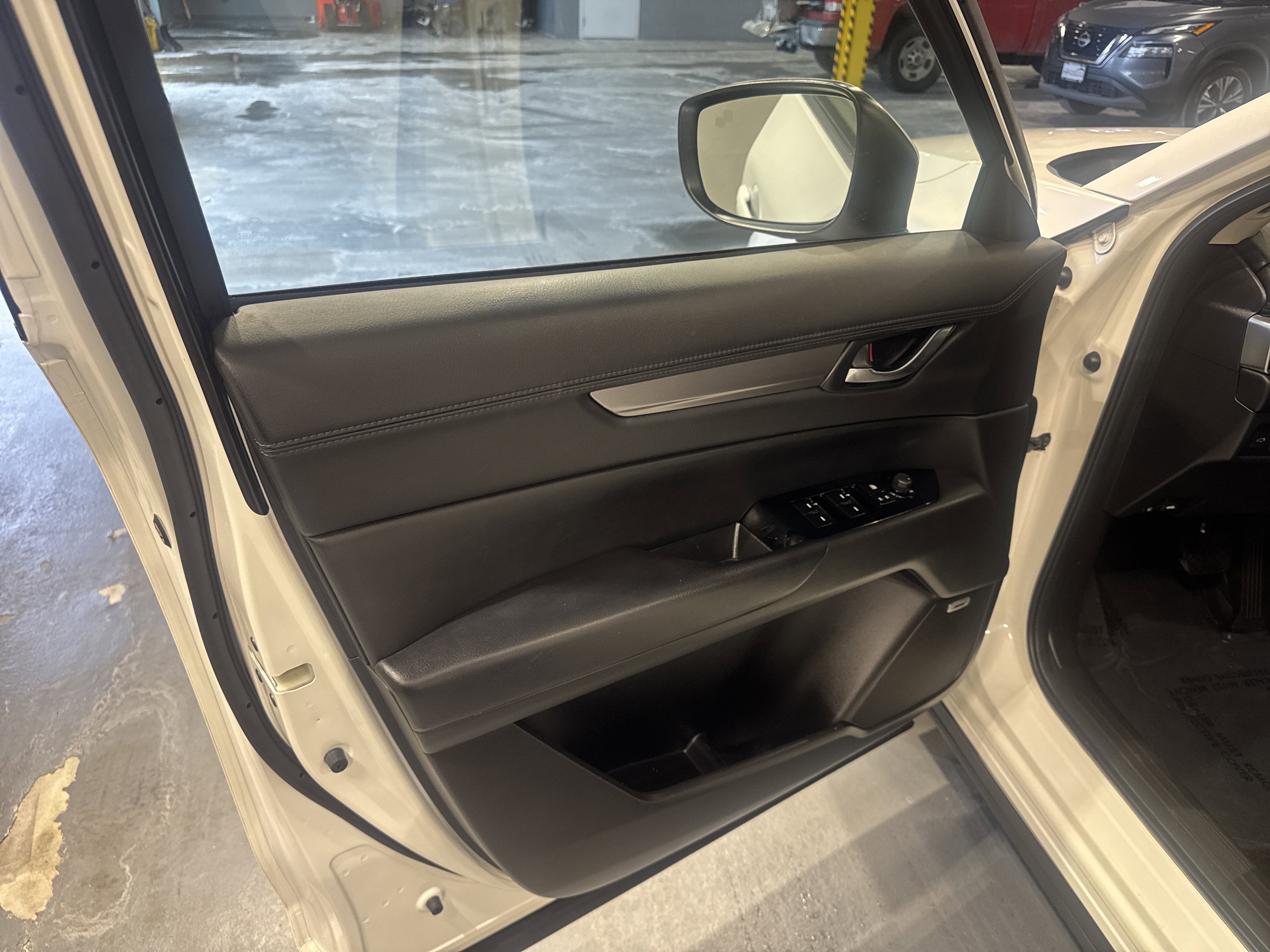 2018 Mazda Mazda CX-5 Touring AWD W/Preferred Equipment Package