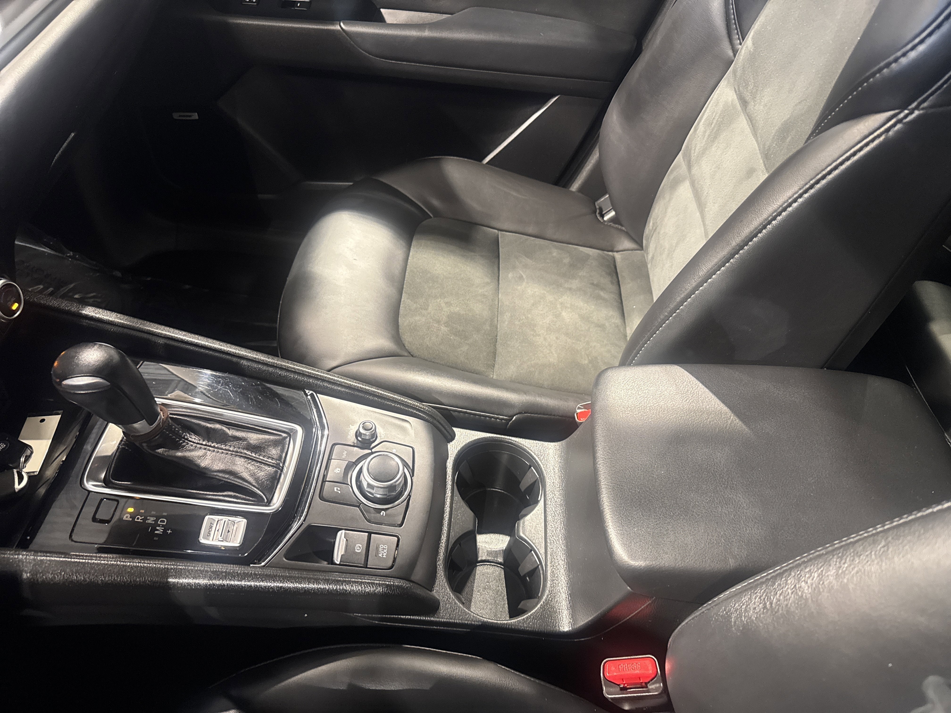 2018 Mazda Mazda CX-5 Touring AWD W/Preferred Equipment Package