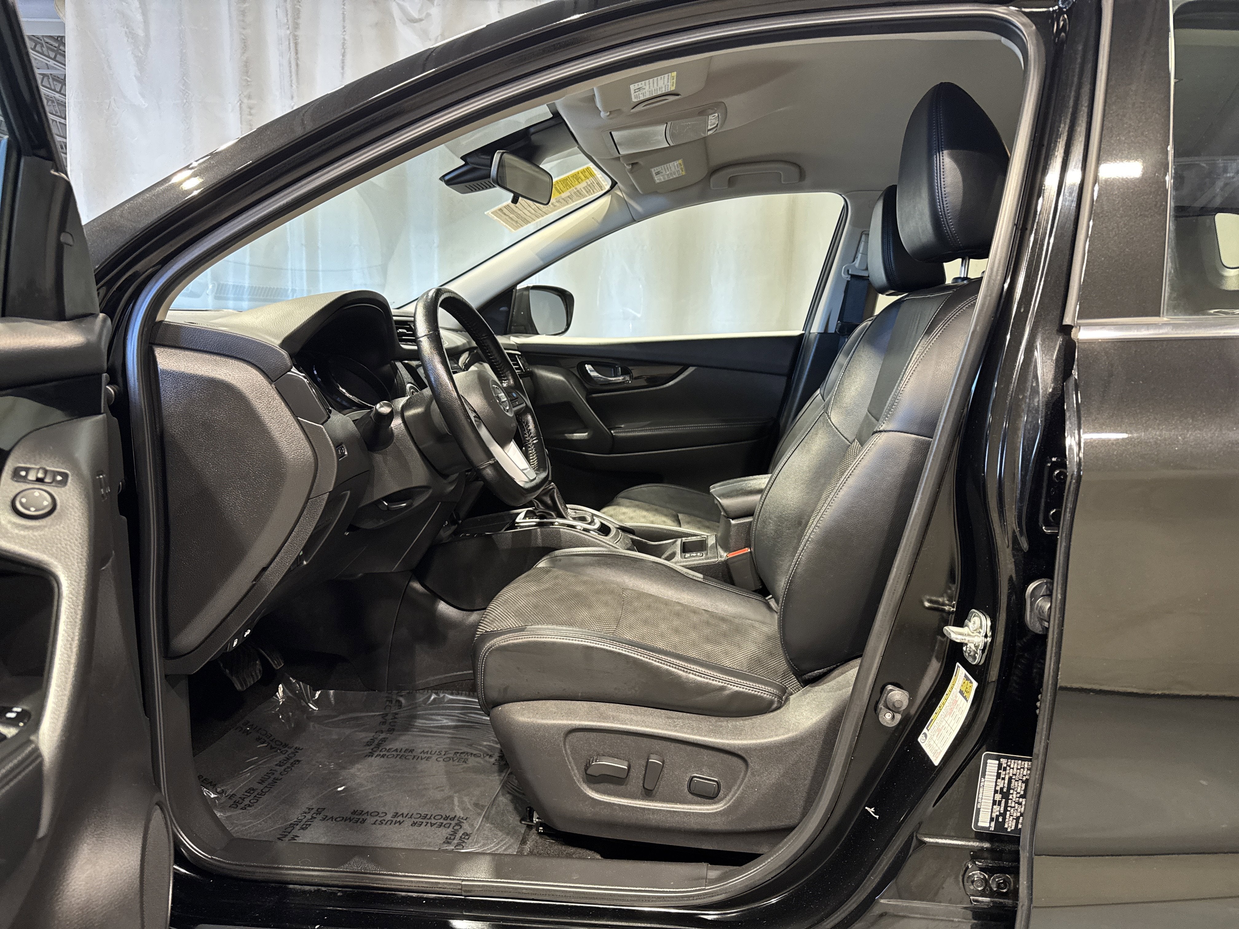 2022 Nissan Rogue Sport SV W/Technology Package