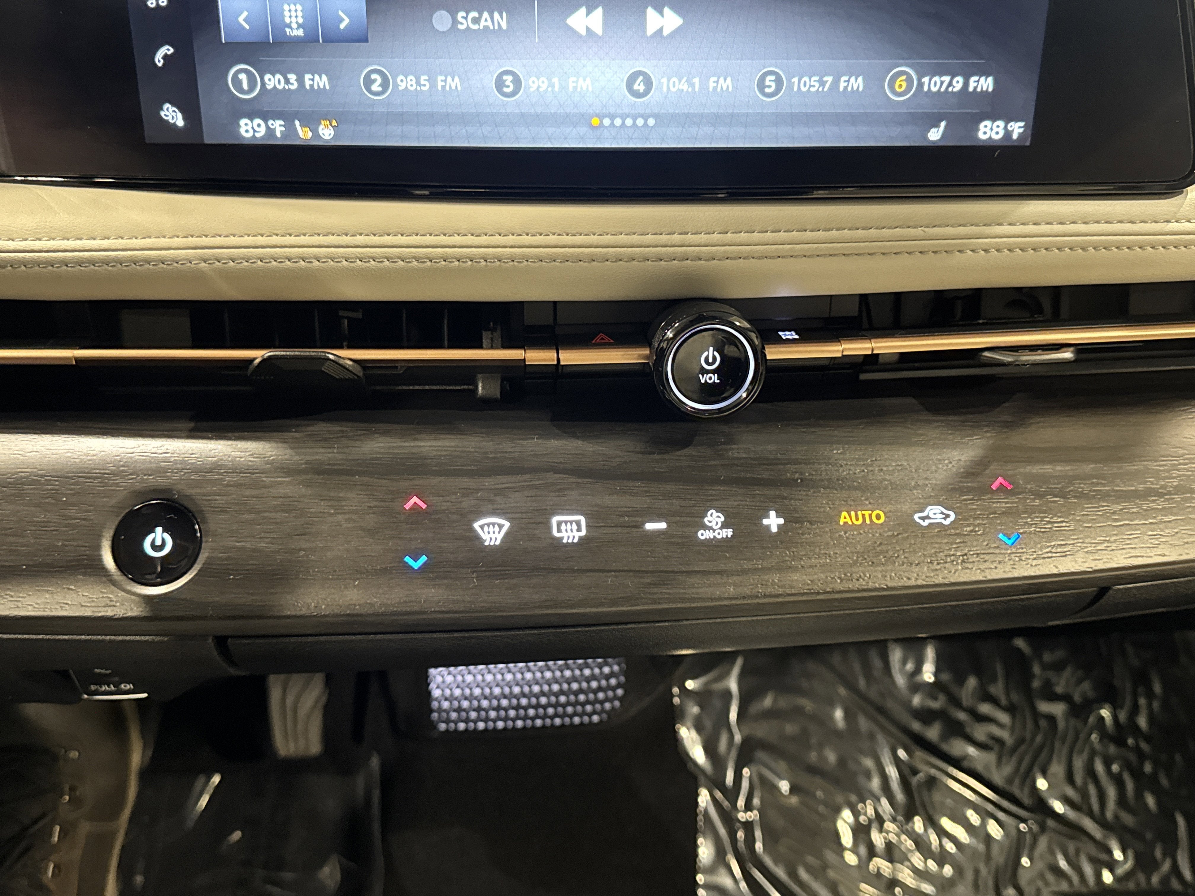 2023 Nissan ARIYA EVOLVE+