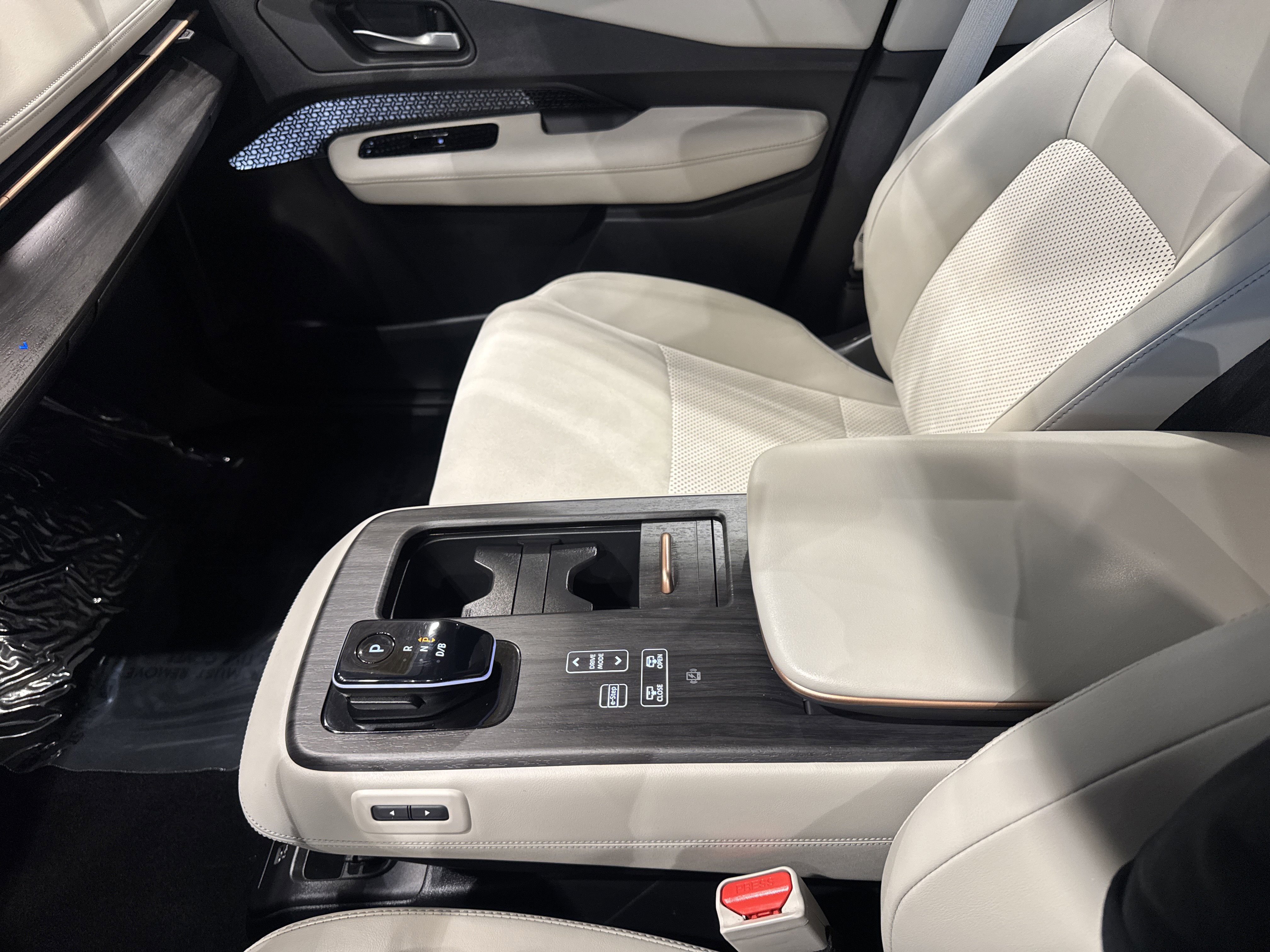 2023 Nissan ARIYA EVOLVE+