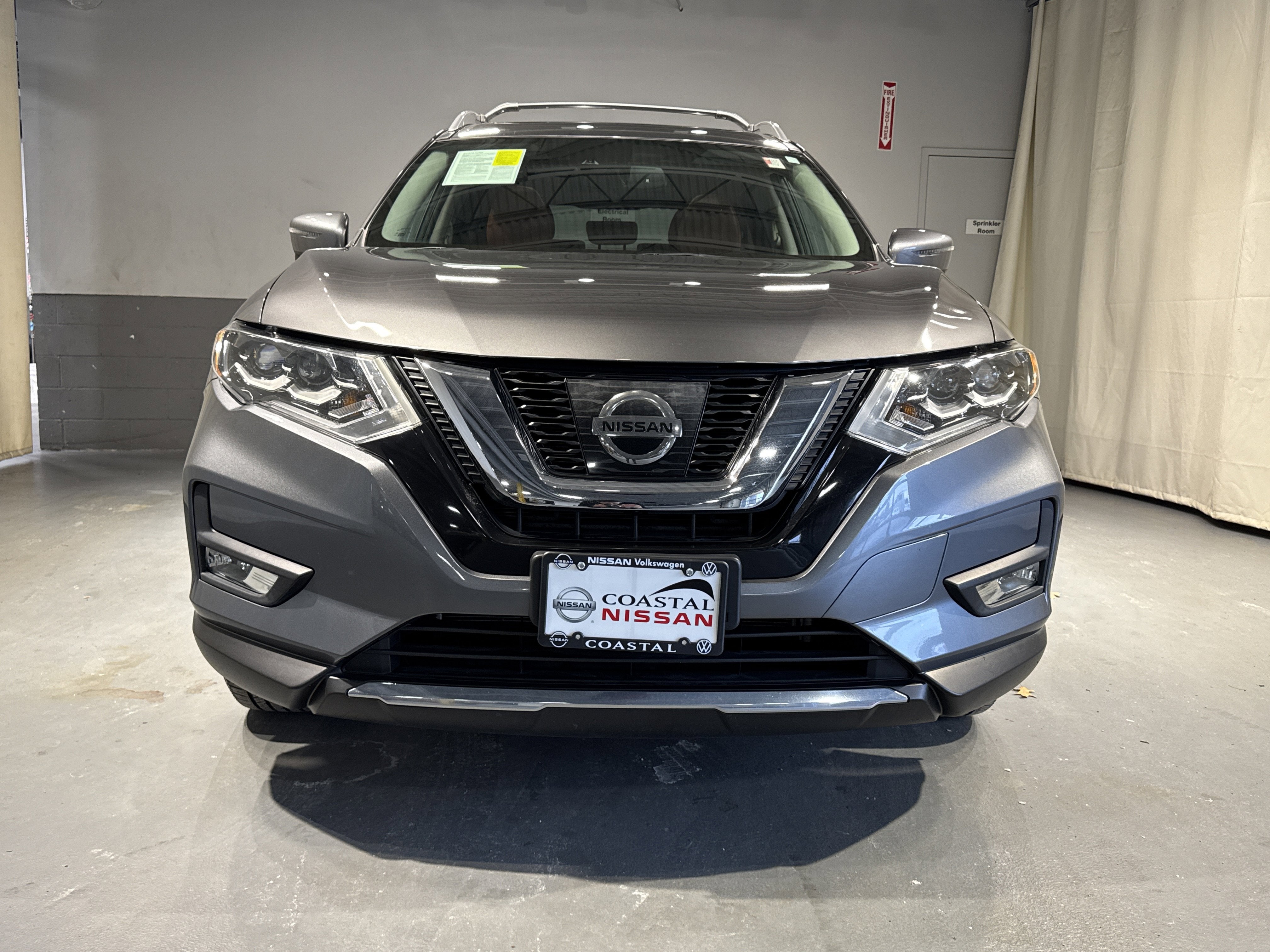 2017 Nissan Rogue SL W/Premium & Platinum Package