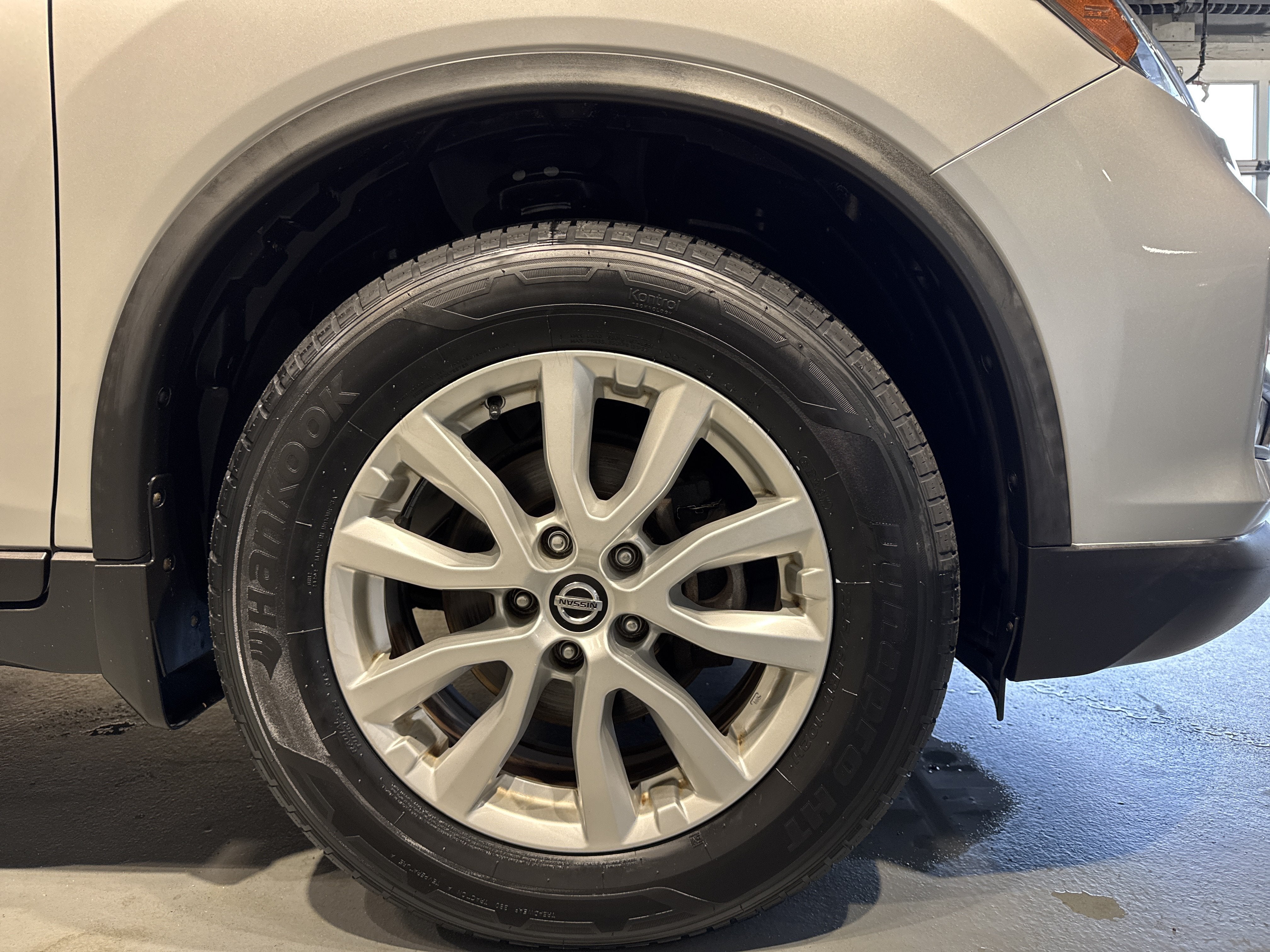 2018 Nissan Rogue SV W/Sun & Sound Touring Package
