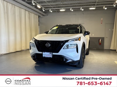 2023 Nissan Rogue SV W/Premium Package & Midnight Package