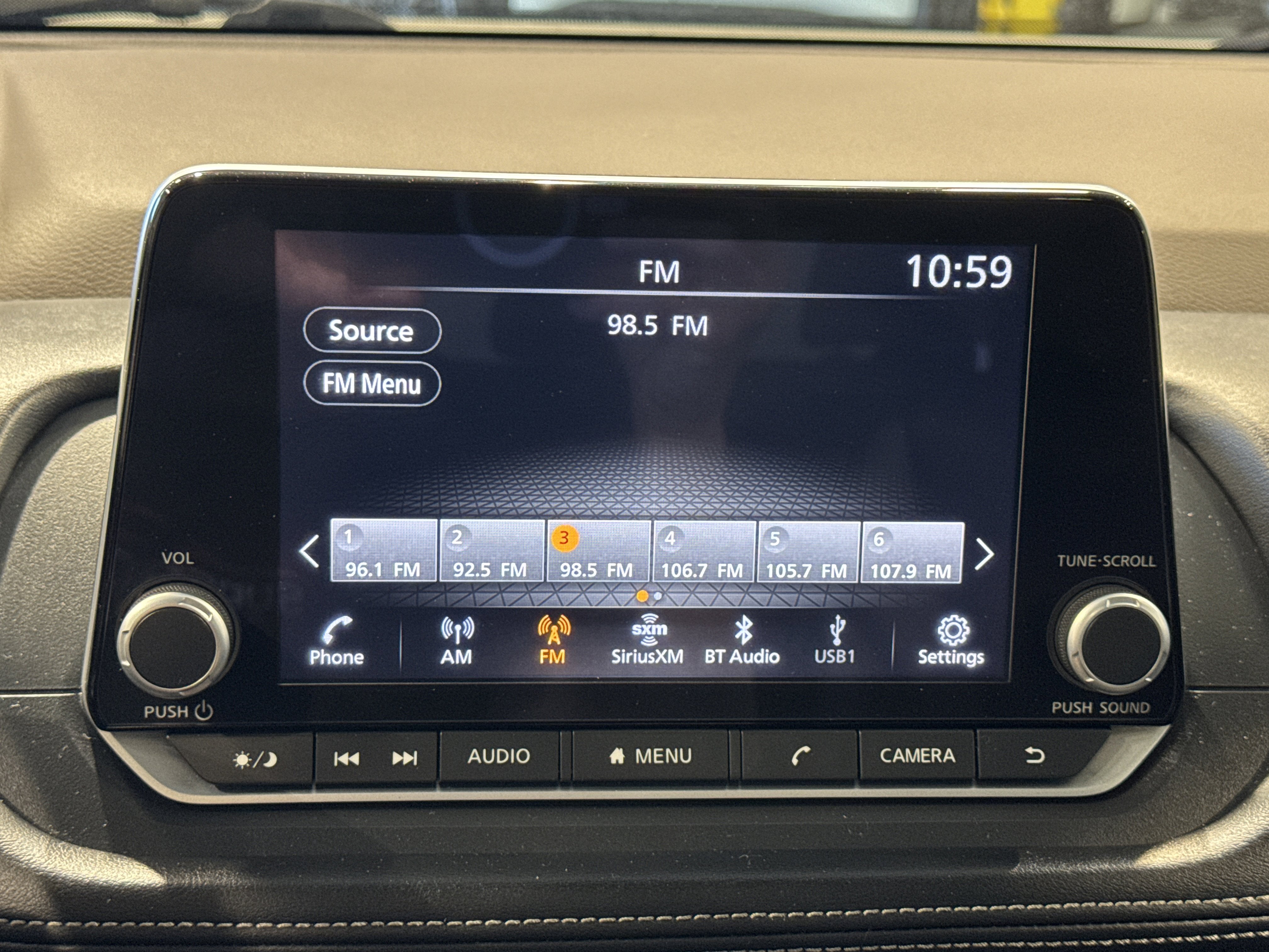2023 Nissan Rogue SV W/Premium Package & Midnight Package
