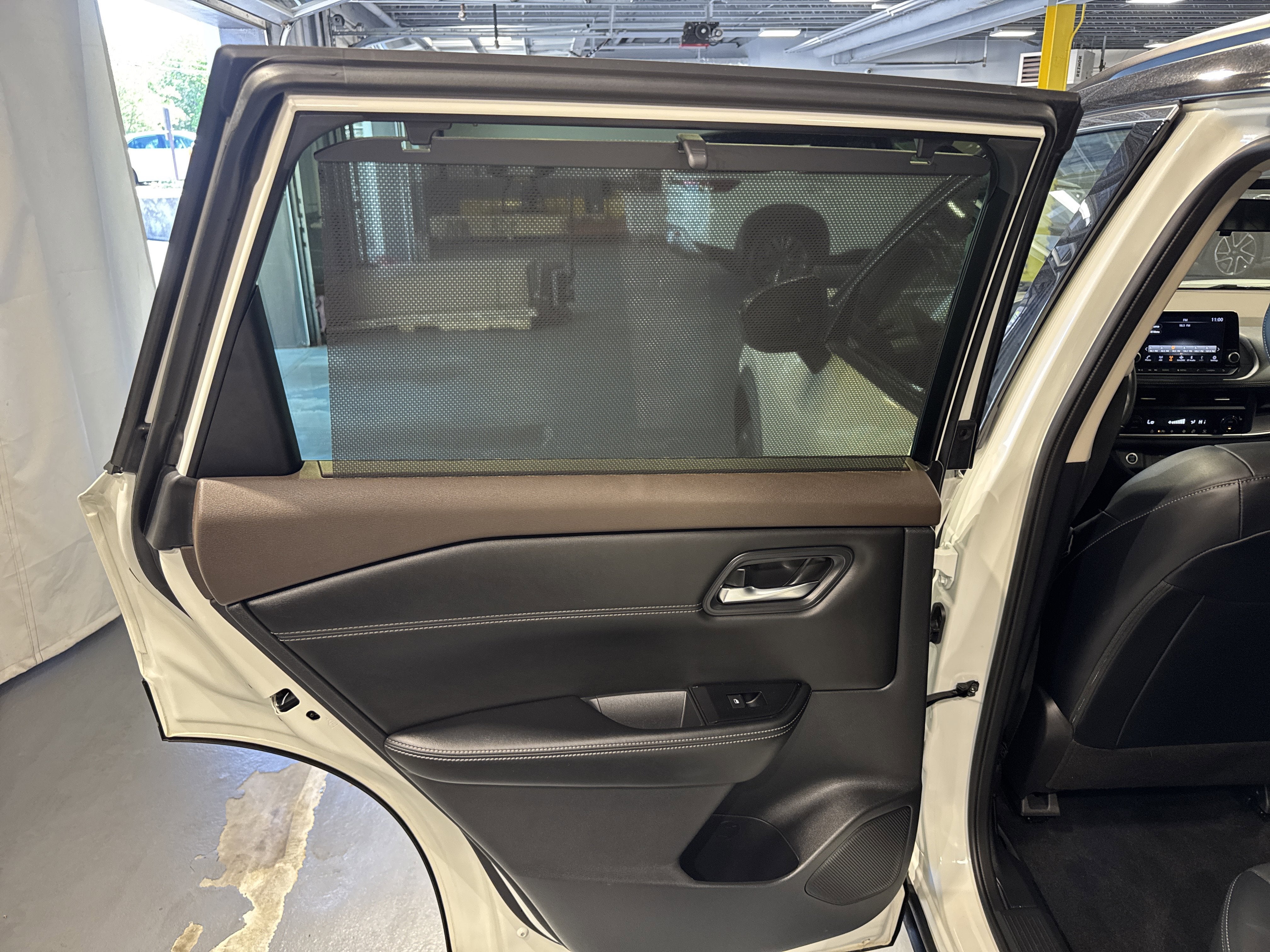 2023 Nissan Rogue SV W/Premium Package & Midnight Package