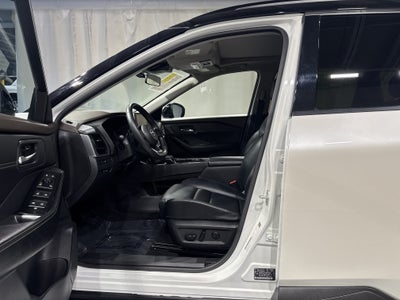 2023 Nissan Rogue SV W/Premium Package & Midnight Package