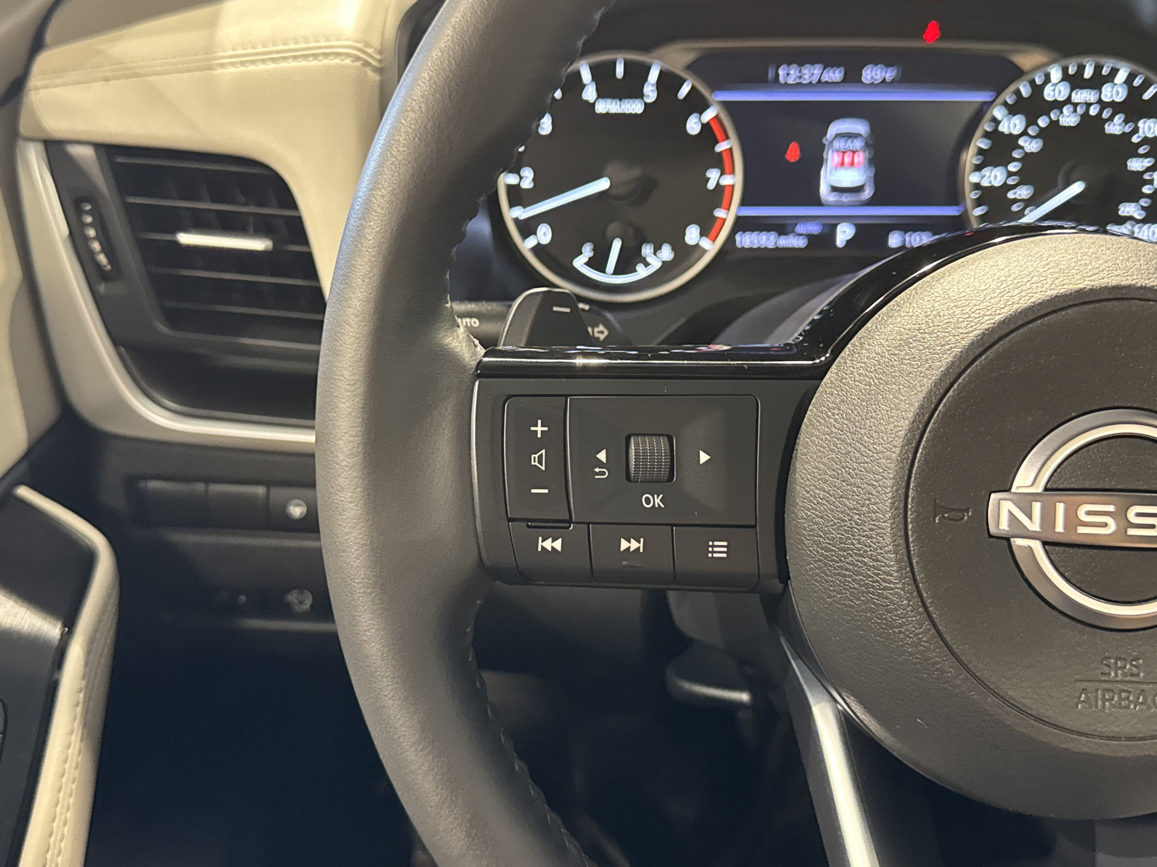 2023 Nissan Rogue SV W/Premium Package