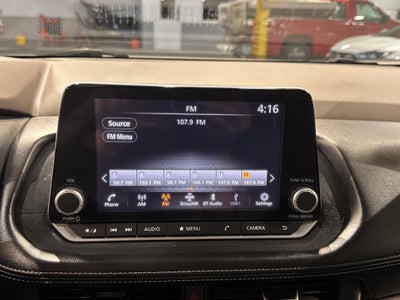 2023 Nissan Rogue SV W/Premium & Midnight Package