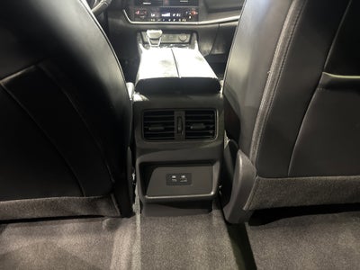2023 Nissan Rogue SV W/Premium Package