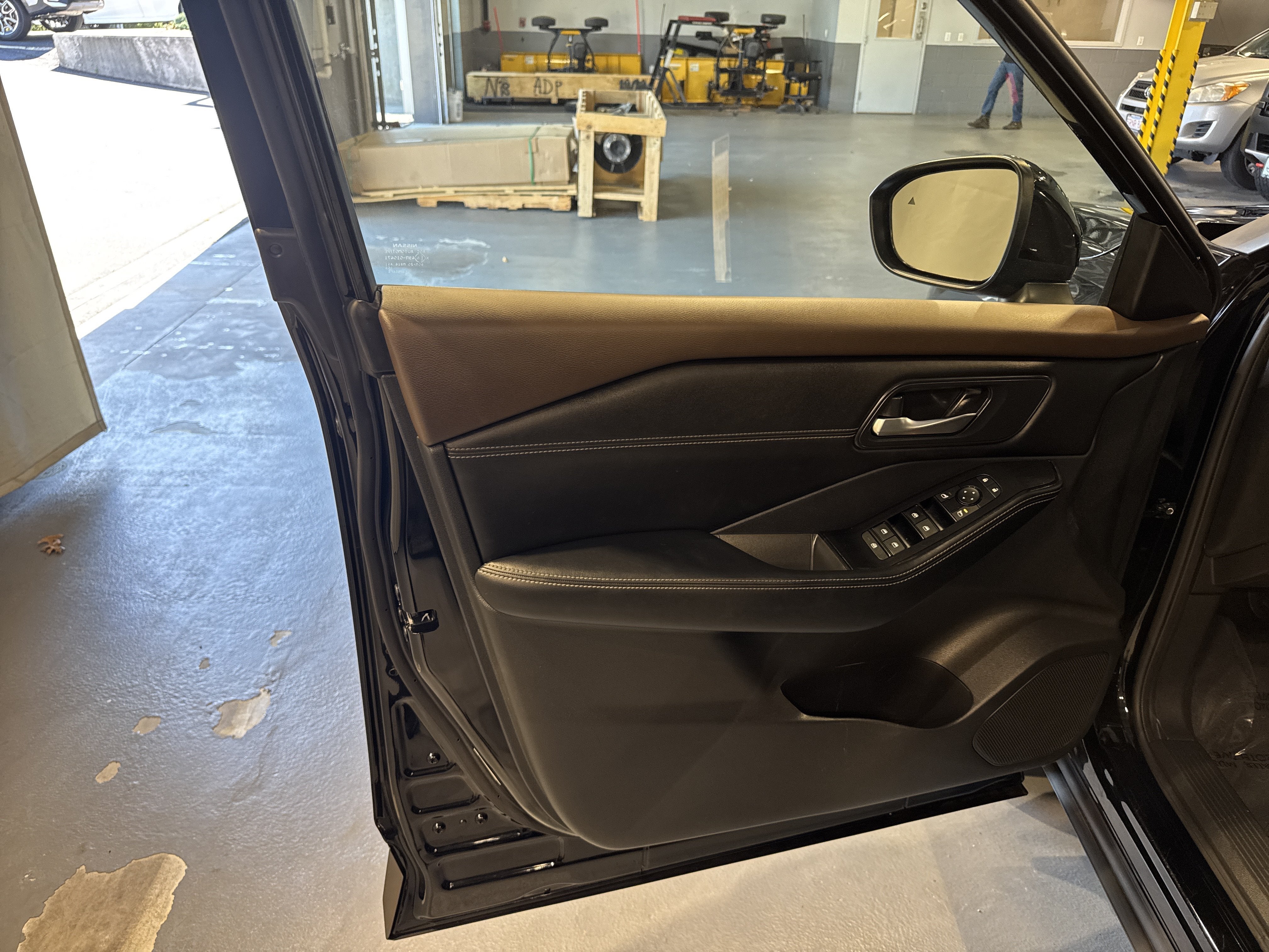 2023 Nissan Rogue SV W/Premium Package