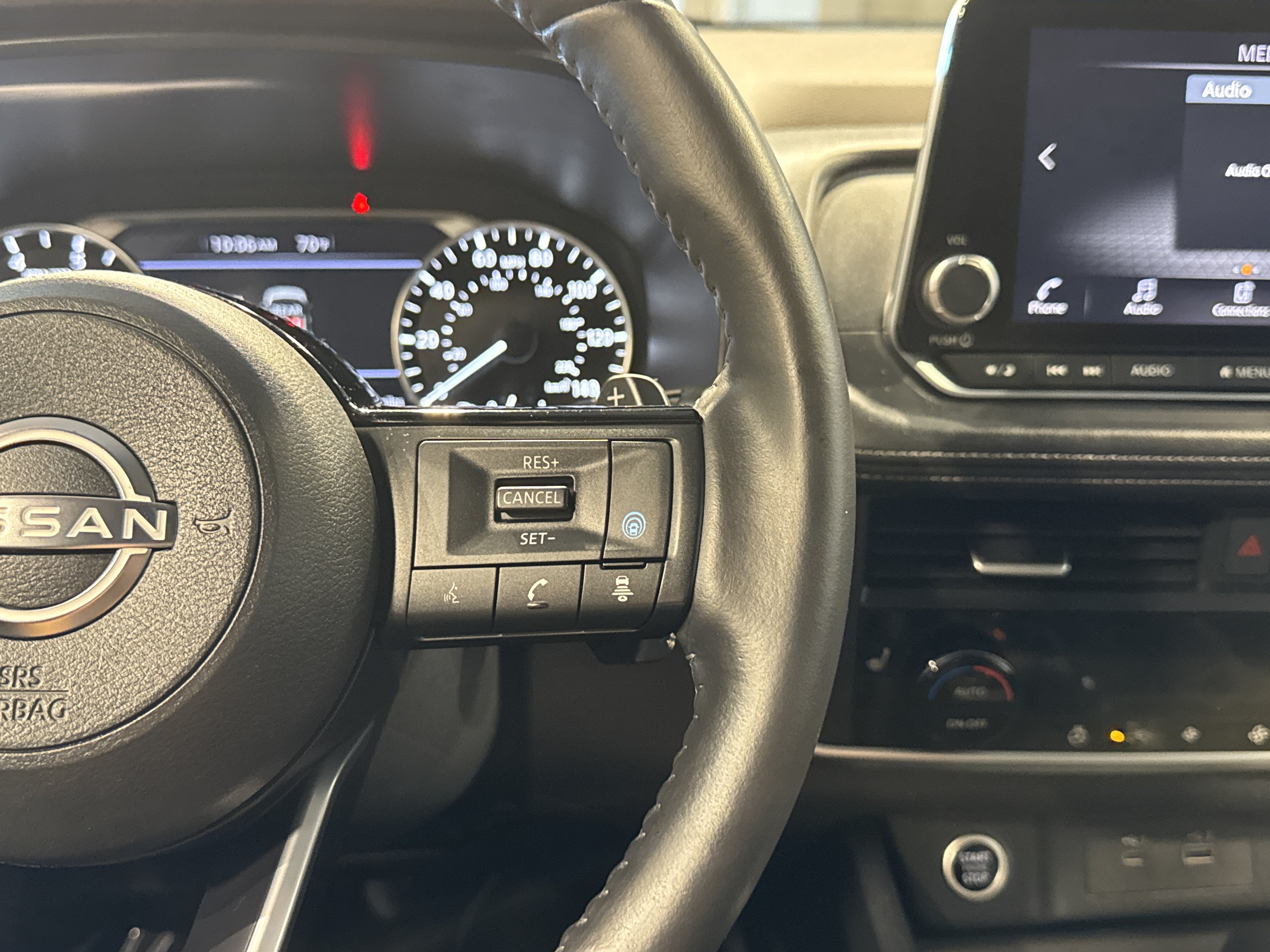 2023 Nissan Rogue SV W/Premium Package