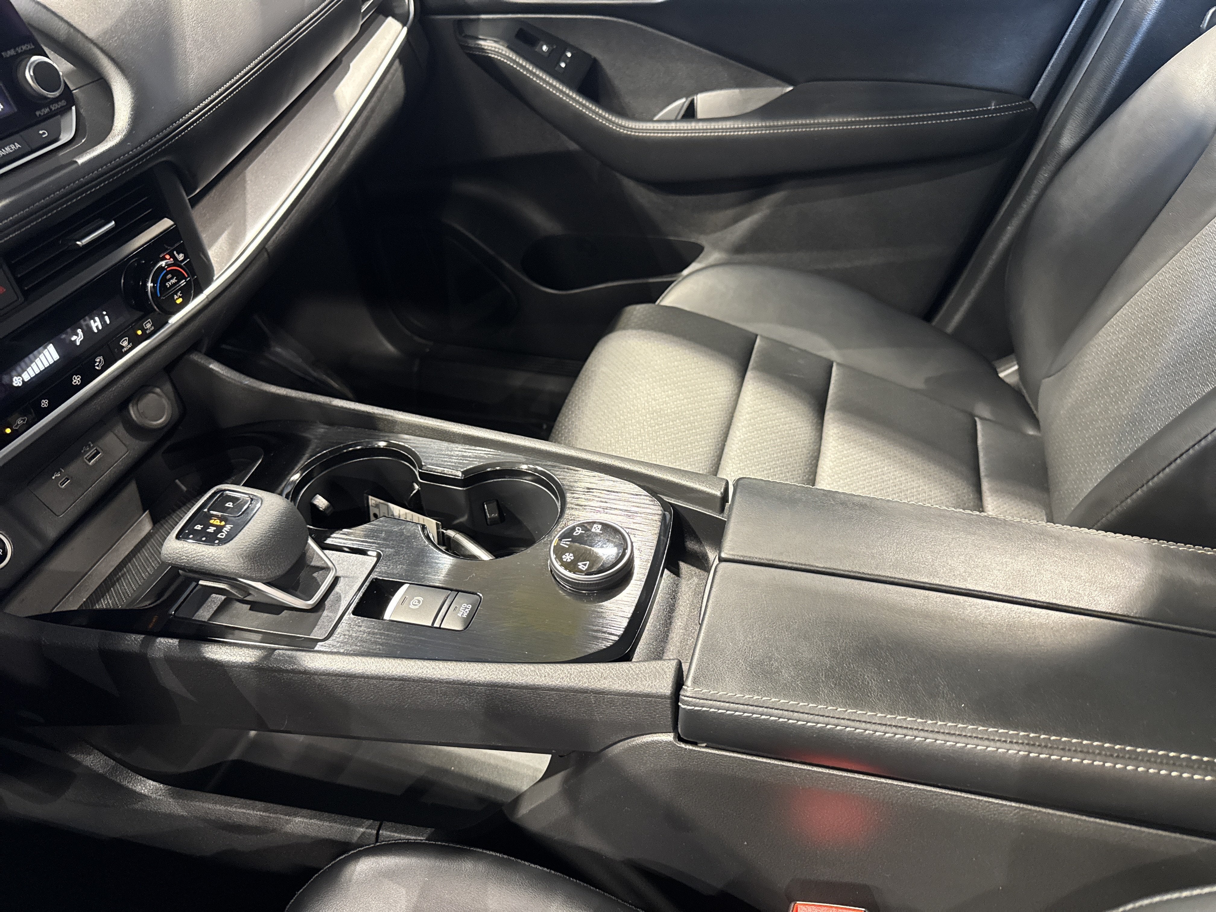 2023 Nissan Rogue SV W/Premium Package