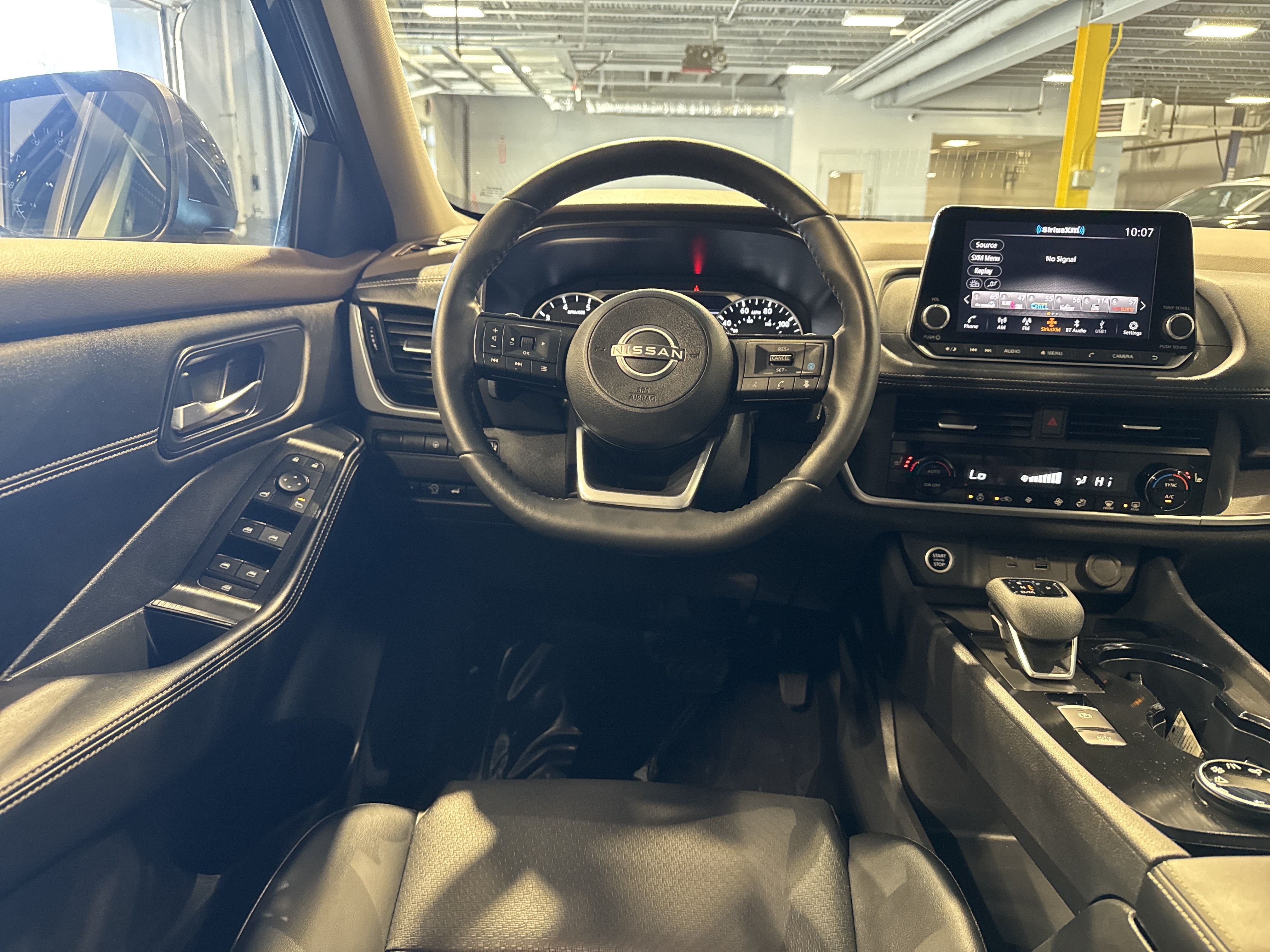 2023 Nissan Rogue SV W/Premium Package