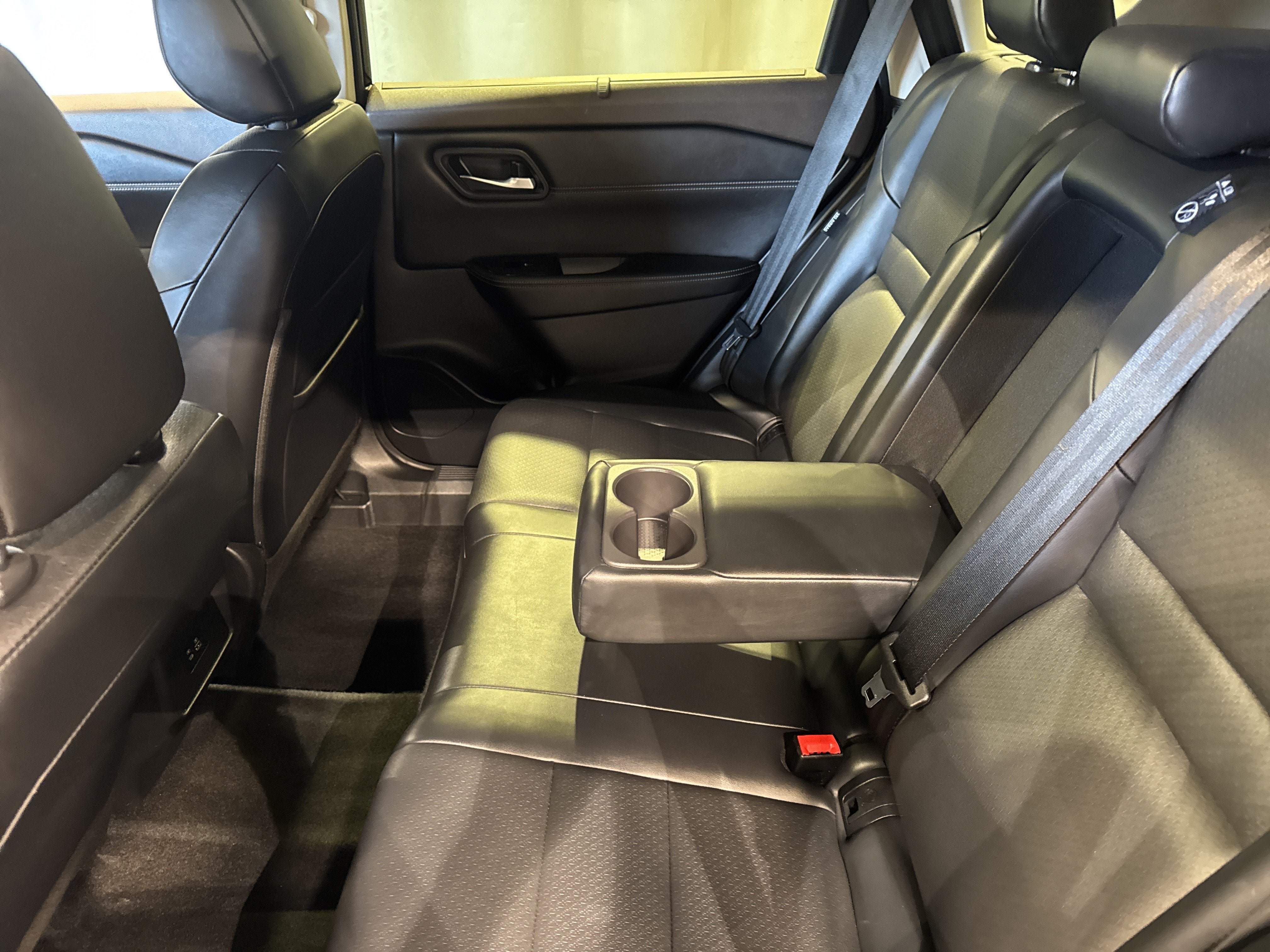 2023 Nissan Rogue SV W/Premium Package